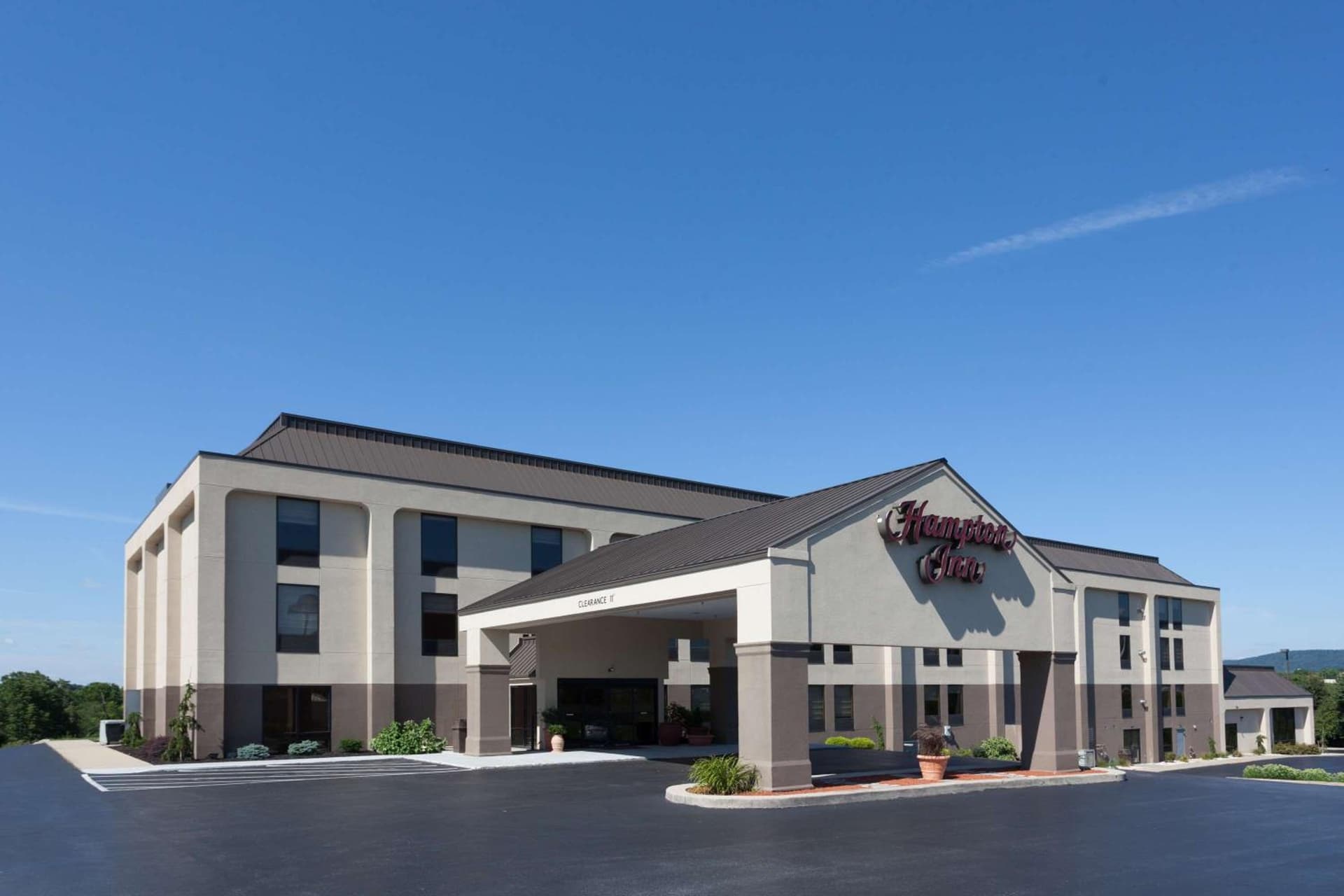 Hampton Inn Harrisburg/Grantville/Hershey interior in Grantville, PA — gallery photo 2