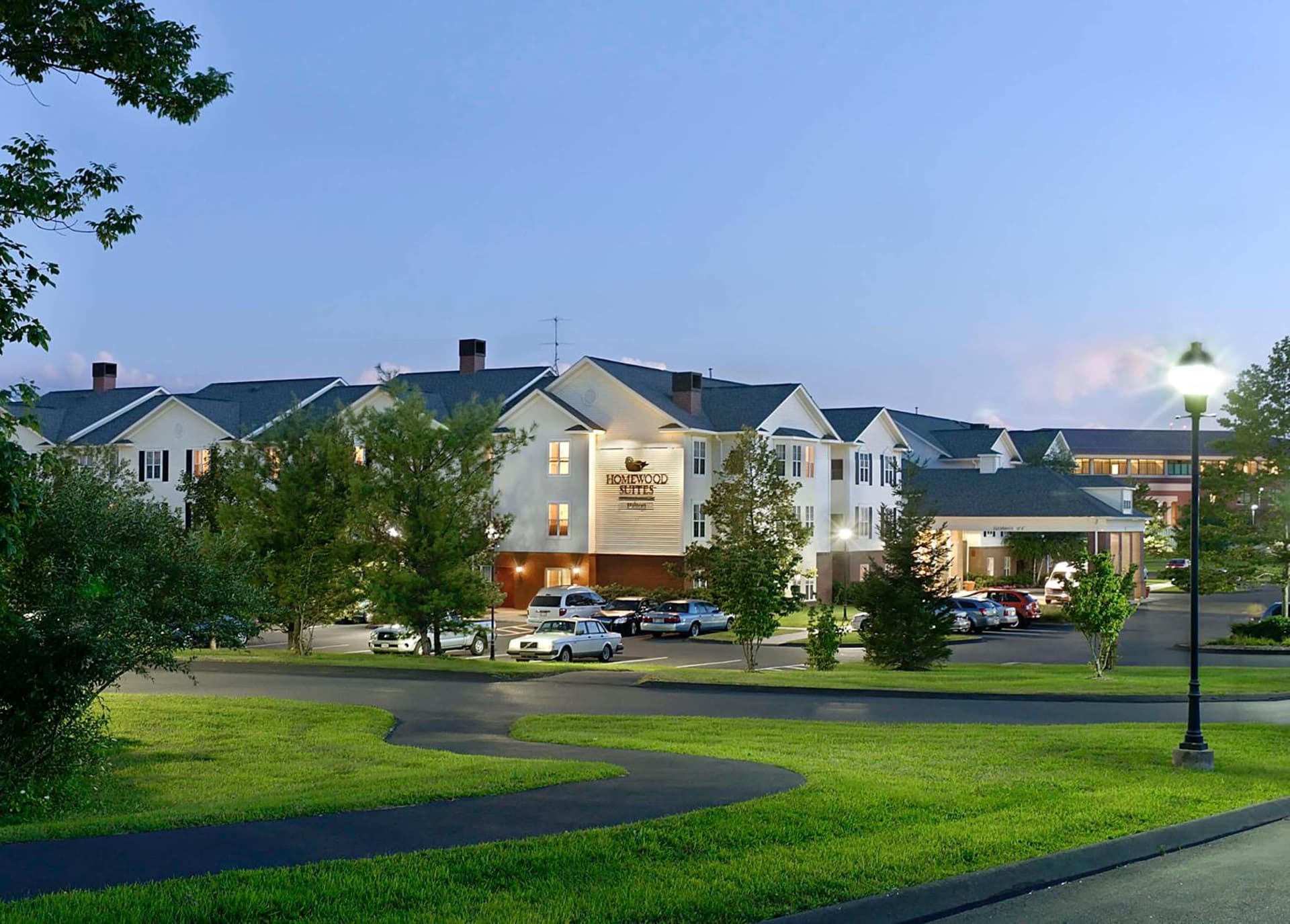 Homewood Suites by Hilton Hartford-Farmington interior in Farmington — gallery photo 2