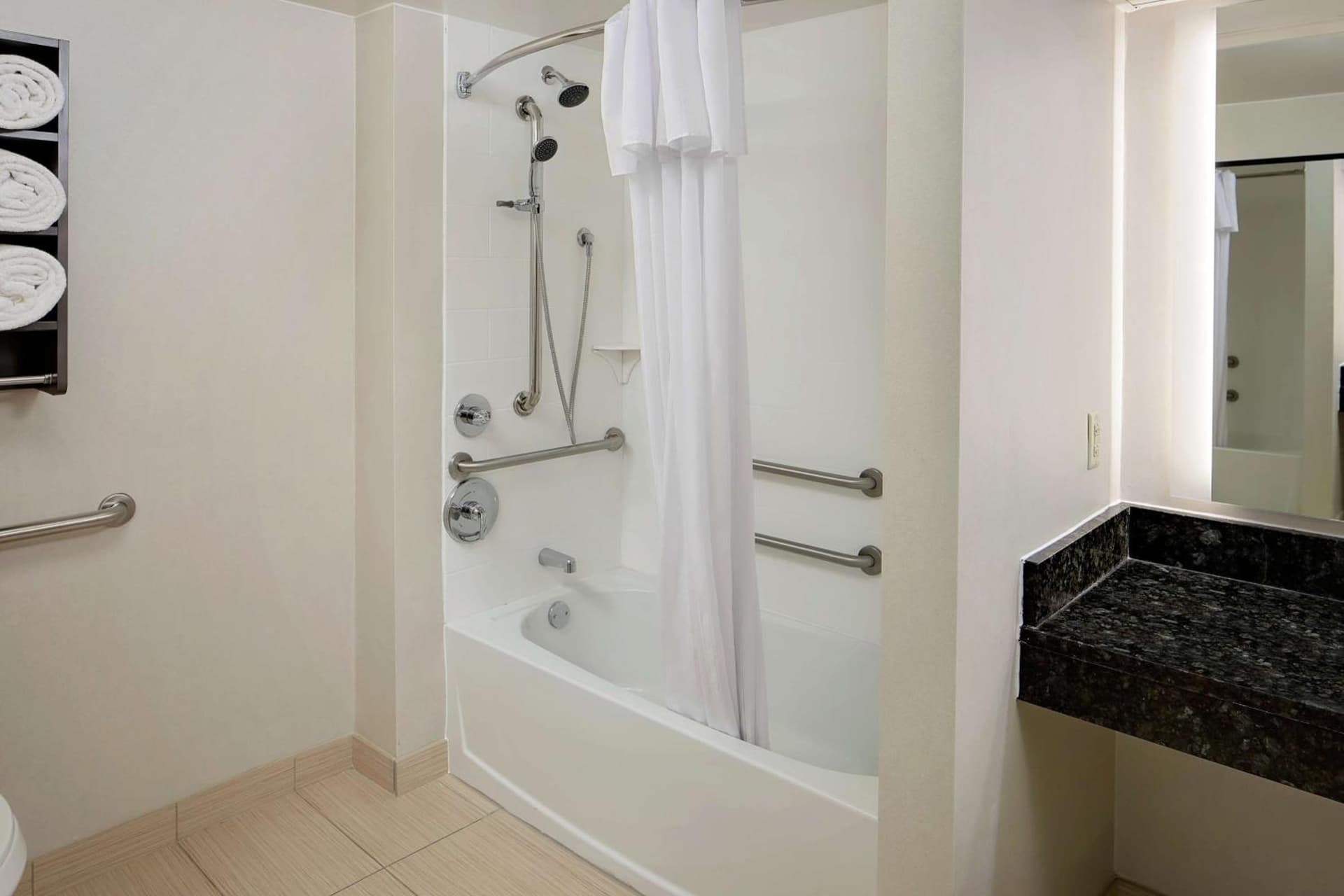 Homewood Suites by Hilton Hartford-Farmington gallery photo in Farmington — image 6