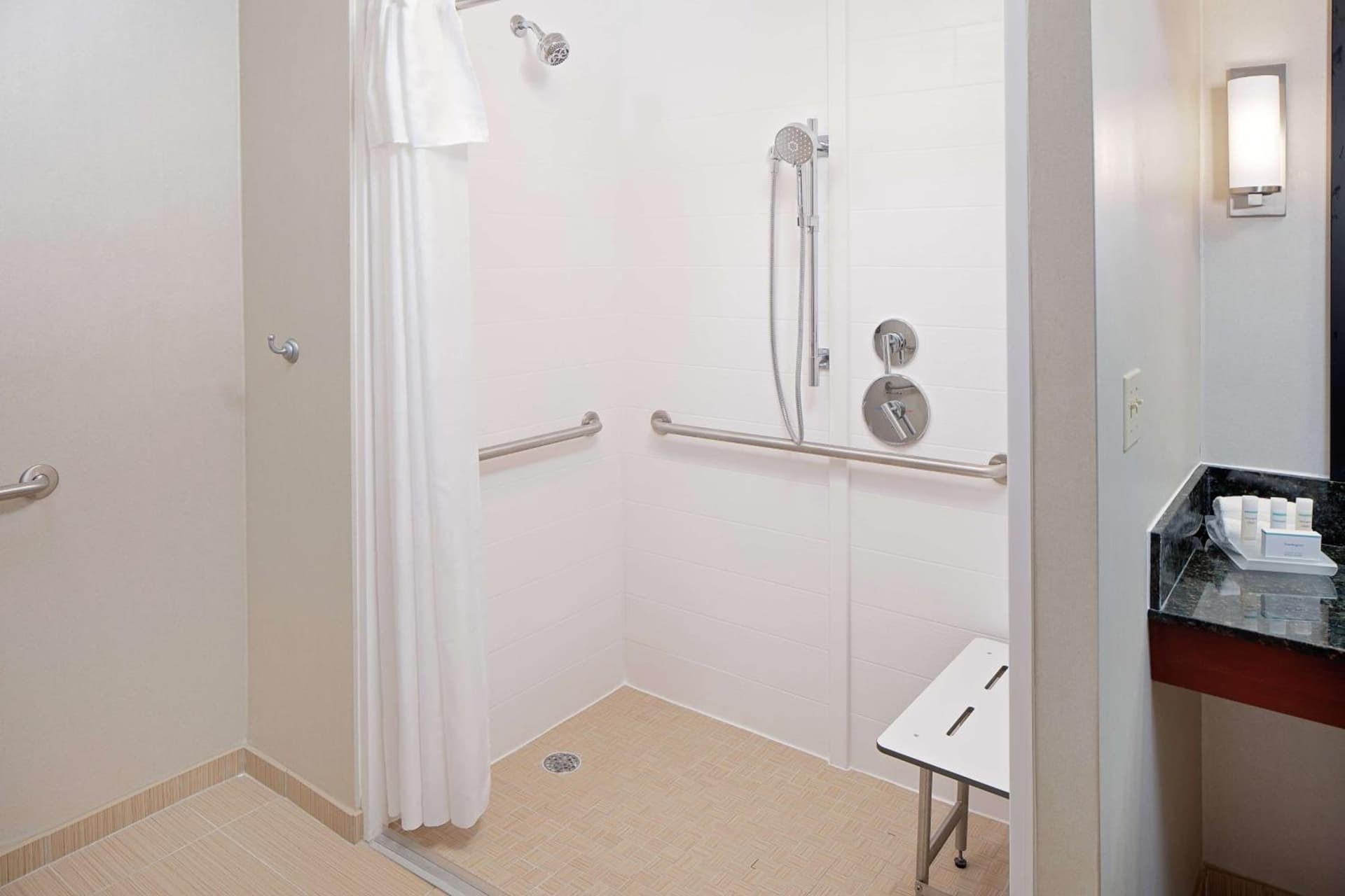 Homewood Suites by Hilton Hartford-Farmington gallery photo in Farmington — image 8