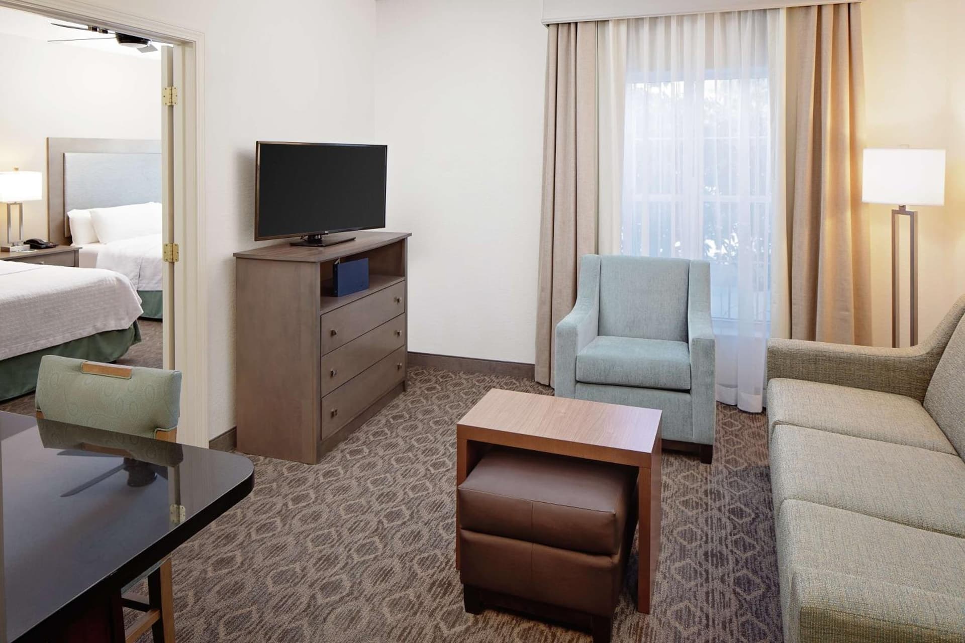 Homewood Suites by Hilton Hartford-Farmington interior in Farmington — gallery photo 2