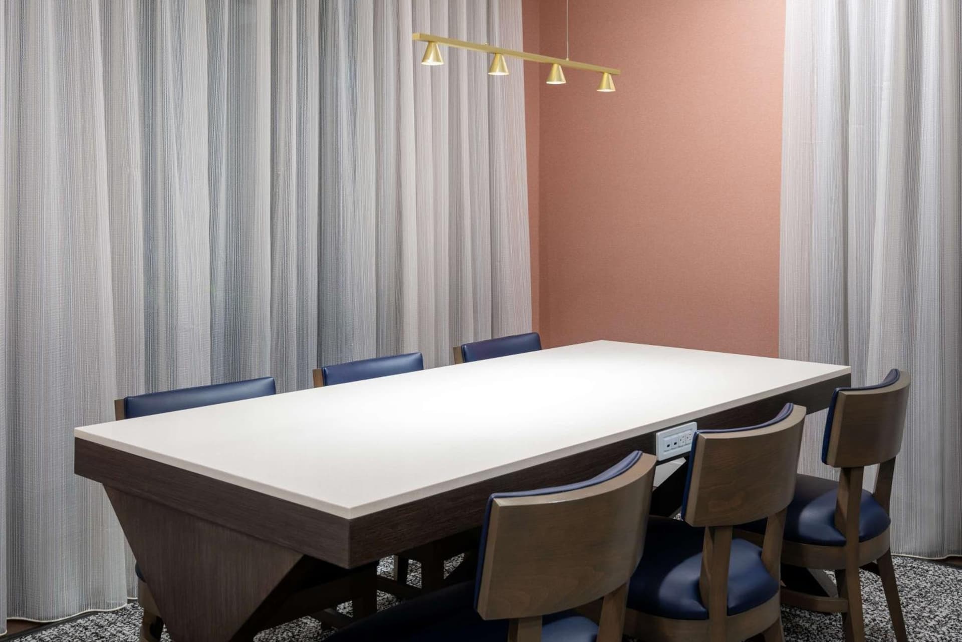 Hampton Inn and Suites Hartford/Farmington gallery photo in Farmington — image 7
