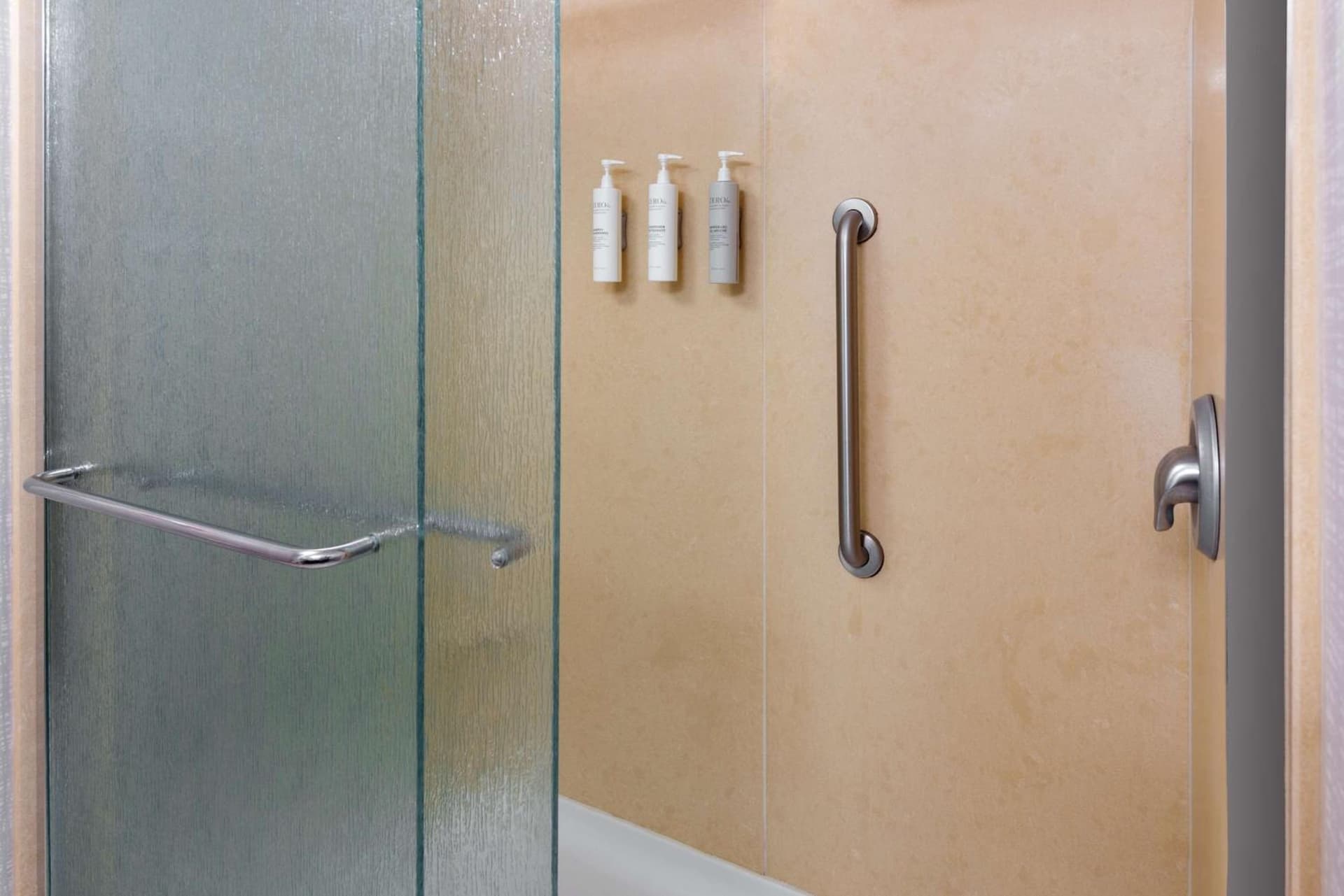Hampton Inn and Suites Hartford/Farmington gallery photo in Farmington — image 41