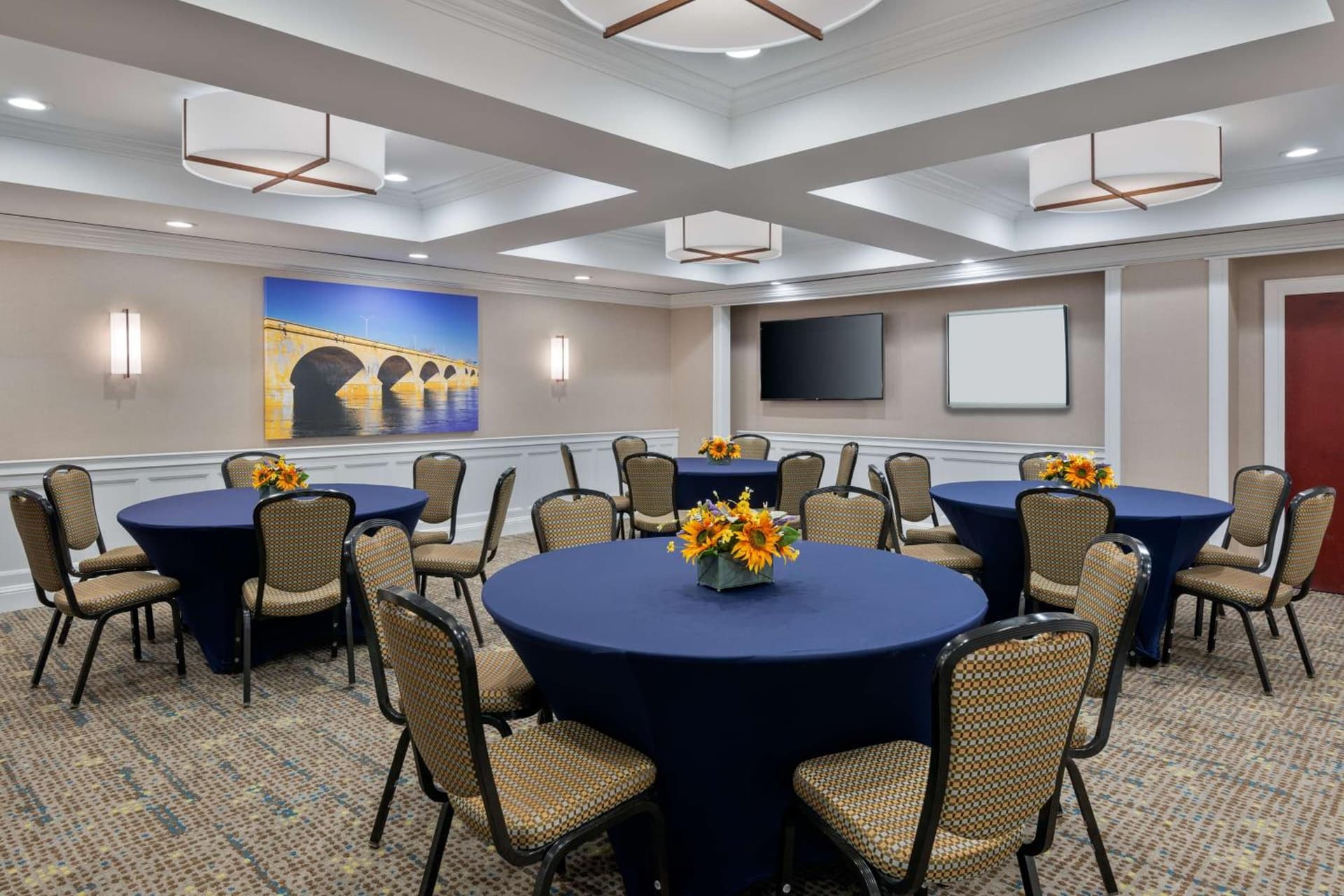 Hampton Inn and Suites Hartford/Farmington gallery photo in Farmington — image 24