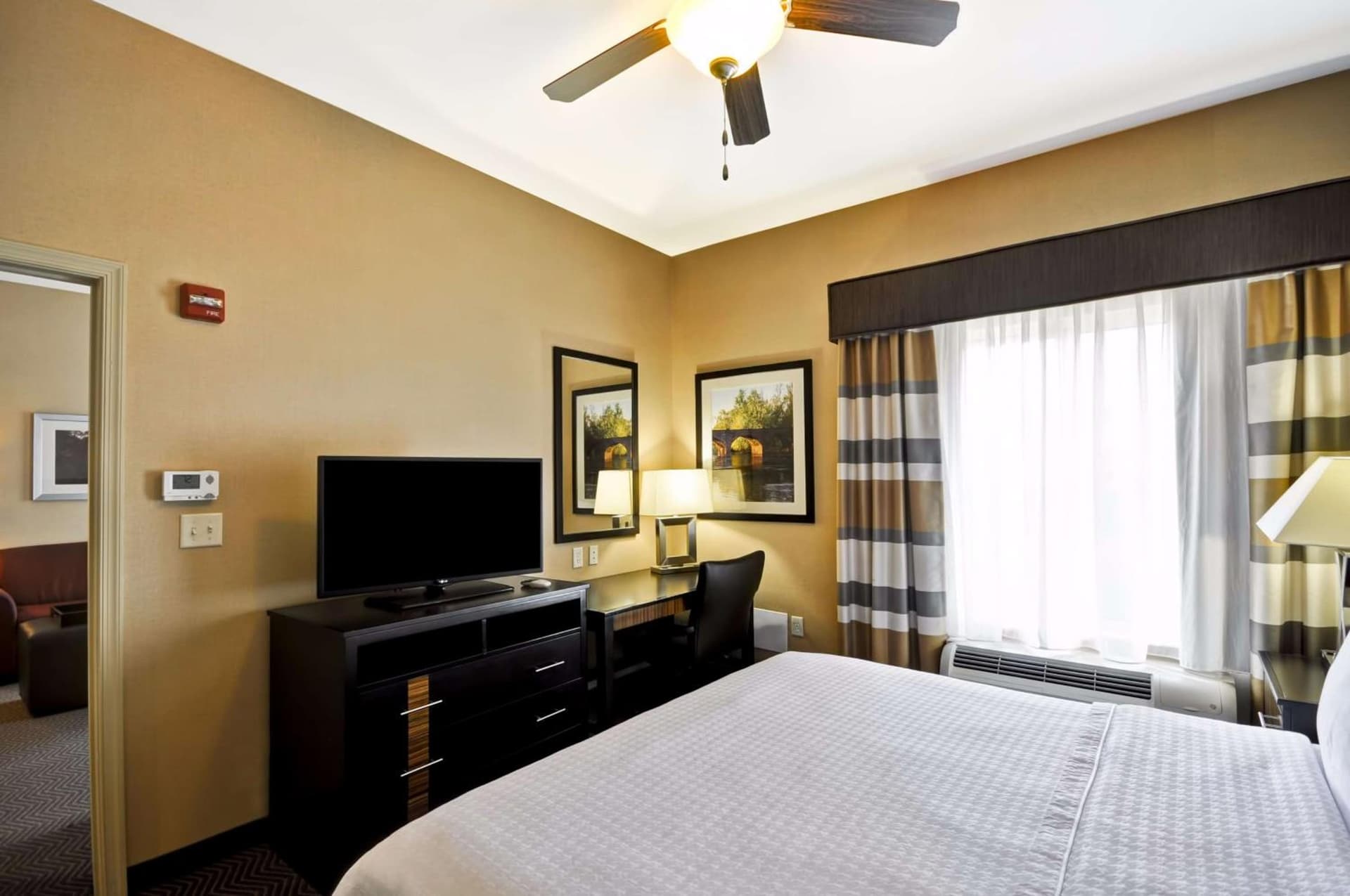 Homewood Suites by Hilton Hartford / Southington CT gallery photo in Southington — image 4