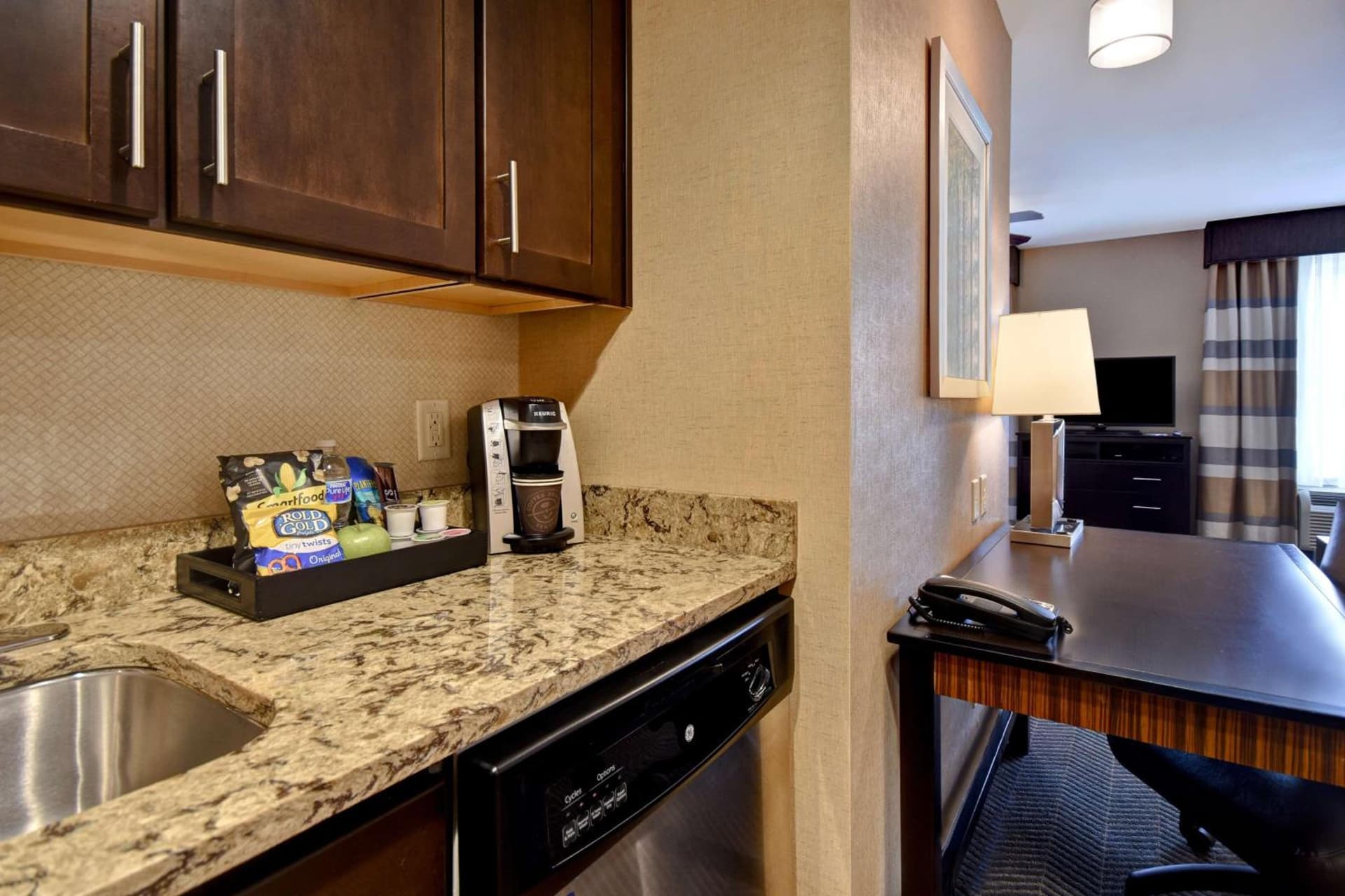 Homewood Suites by Hilton Hartford / Southington CT gallery photo in Southington — image 24