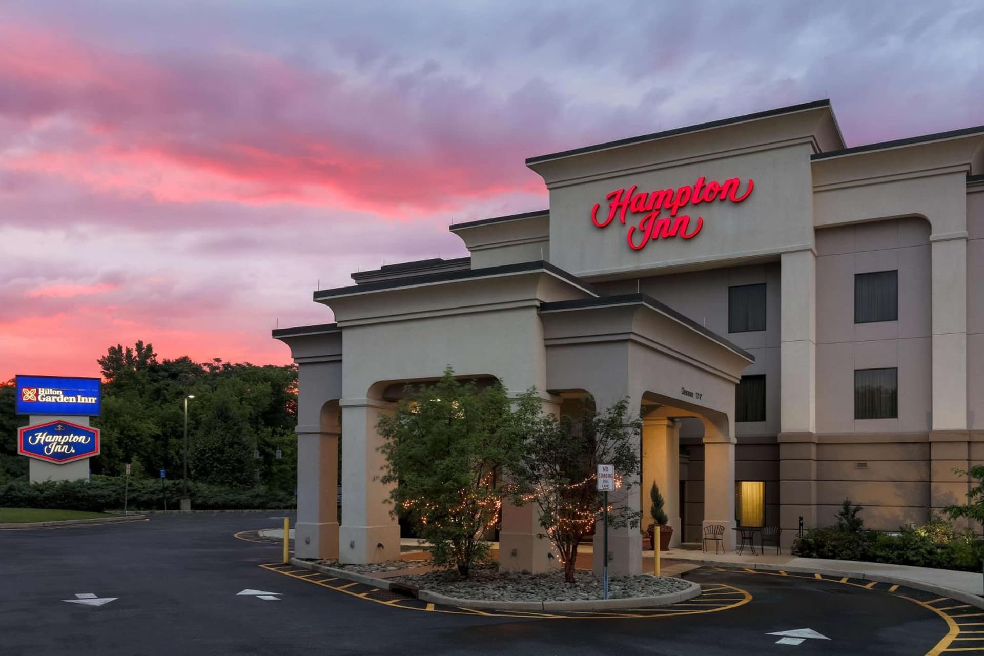 Hampton Inn Nanuet property views in Nanuet, NY — gallery photo 3