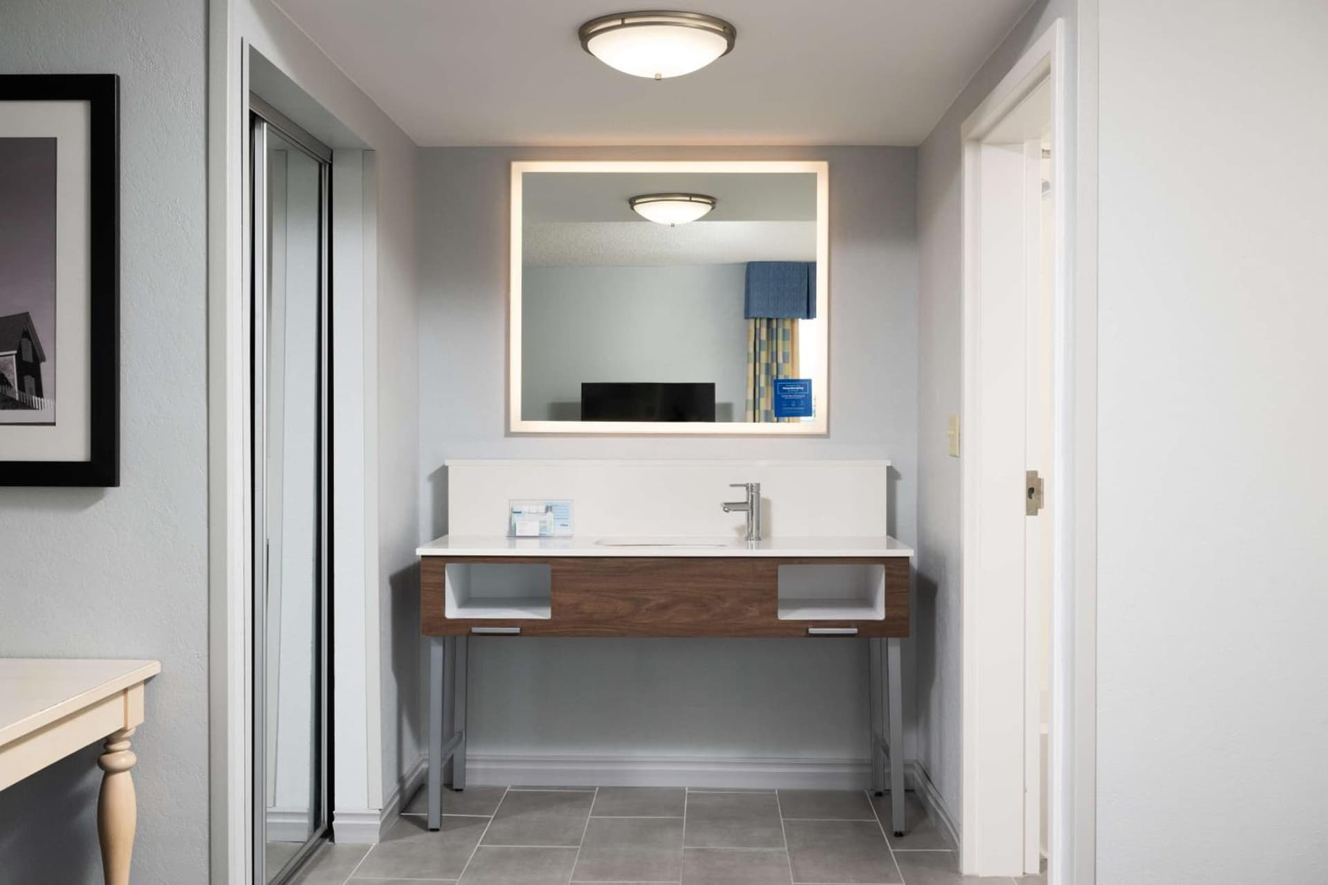 Hampton Inn & Suites - Cape Cod / West Yarmouth gallery photo in West Yarmouth, MA — image 13