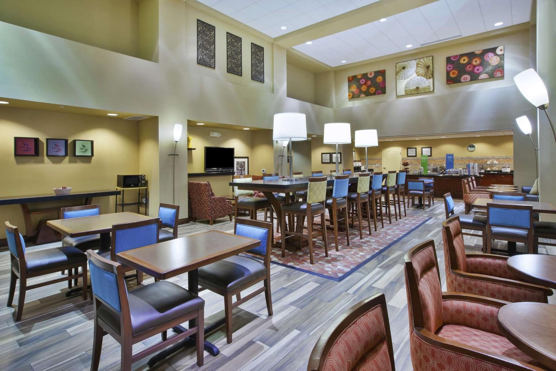Hampton Inn & Suites Wichita-Northeast gallery photo in Wichita, KS — image 5