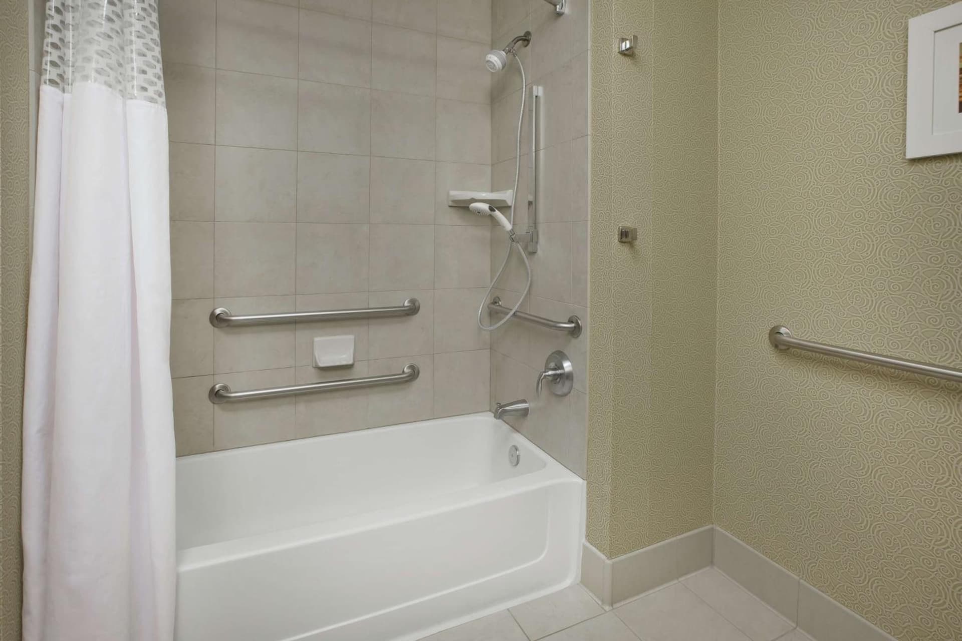 Hampton Inn & Suites Wichita-Northeast gallery photo in Wichita, KS — image 24