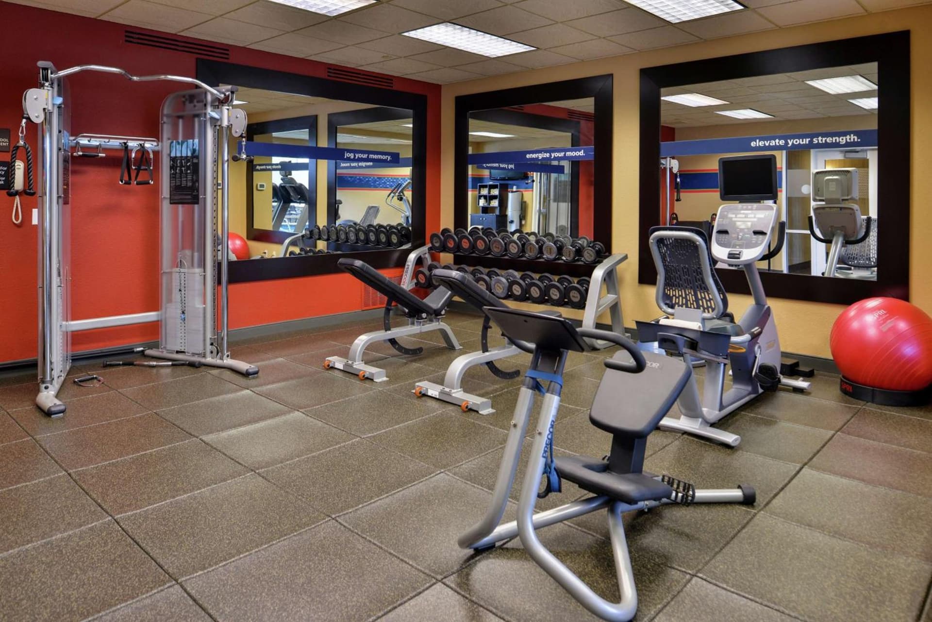 Hampton Inn Idaho Falls / Airport gallery photo in Idaho Falls, ID — image 47
