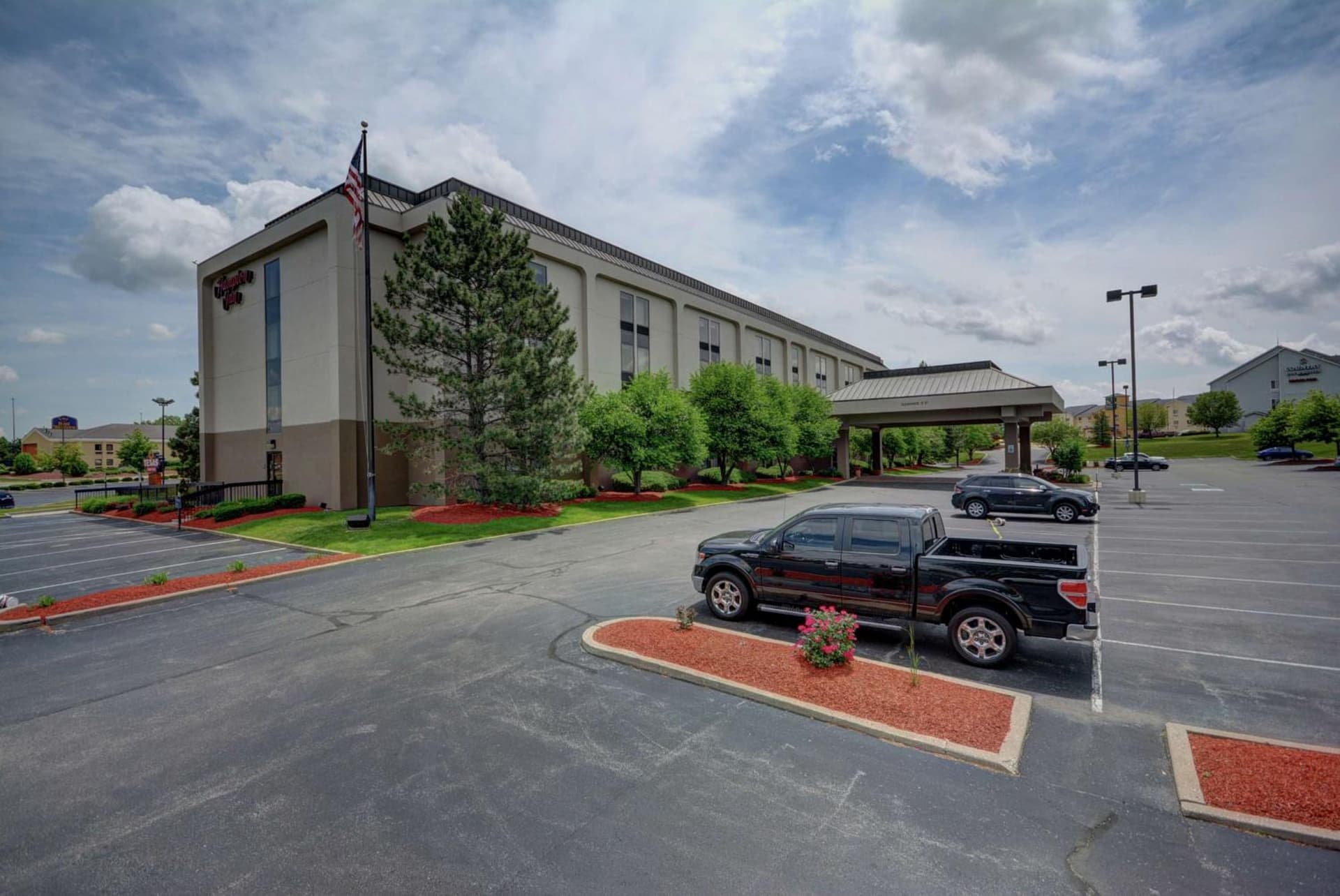 Hampton Inn by Hilton Indianapolis-South property views in Southport, IN — gallery photo 3