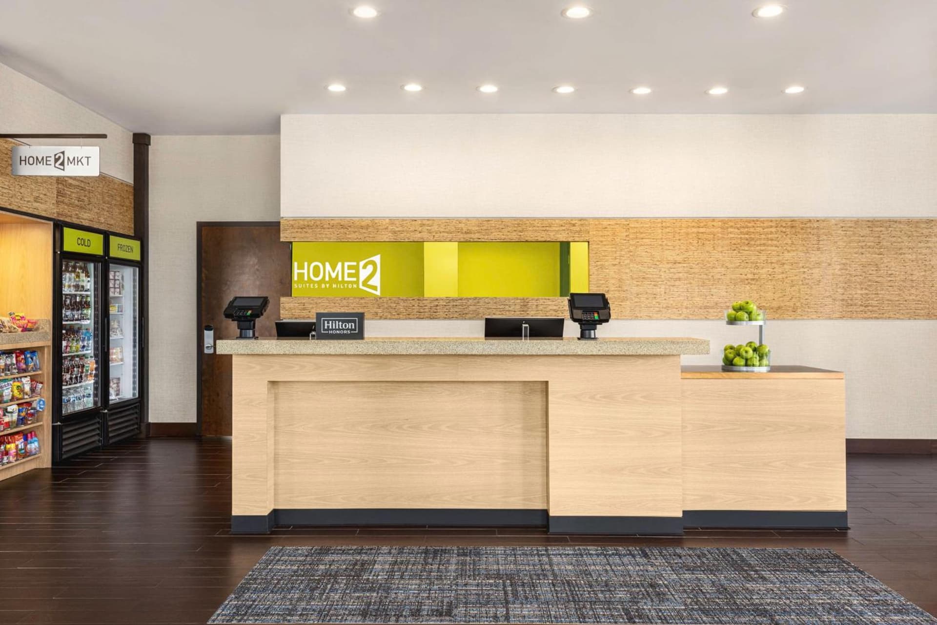Home2 Suites Long Island City/Manhattan View interior in Queens, NY — gallery photo 2