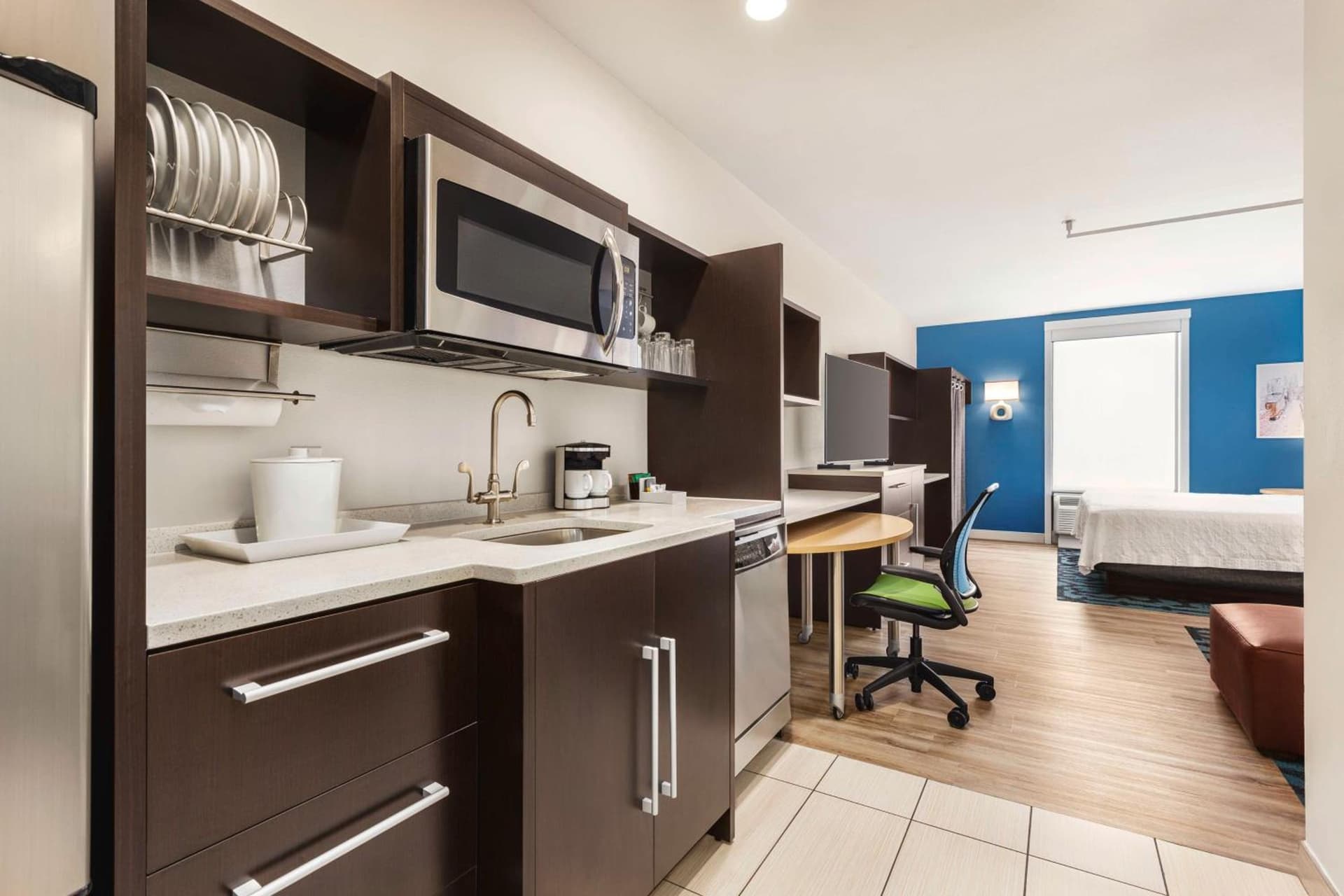 Home2 Suites Long Island City/Manhattan View gallery photo in Queens, NY — image 5