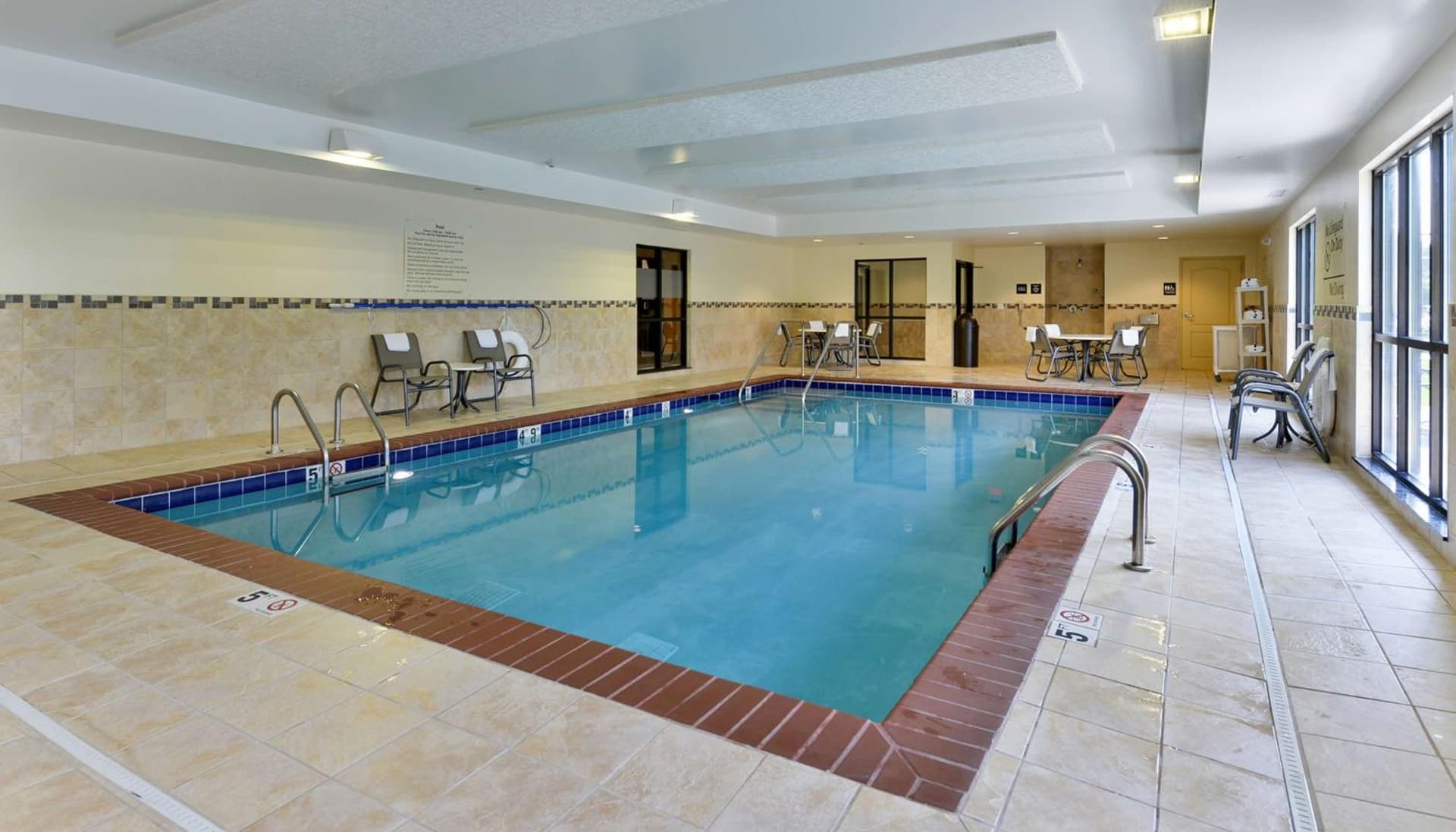 Hampton Inn Iowa City/University Area gallery photo in Iowa City, IA — image 28