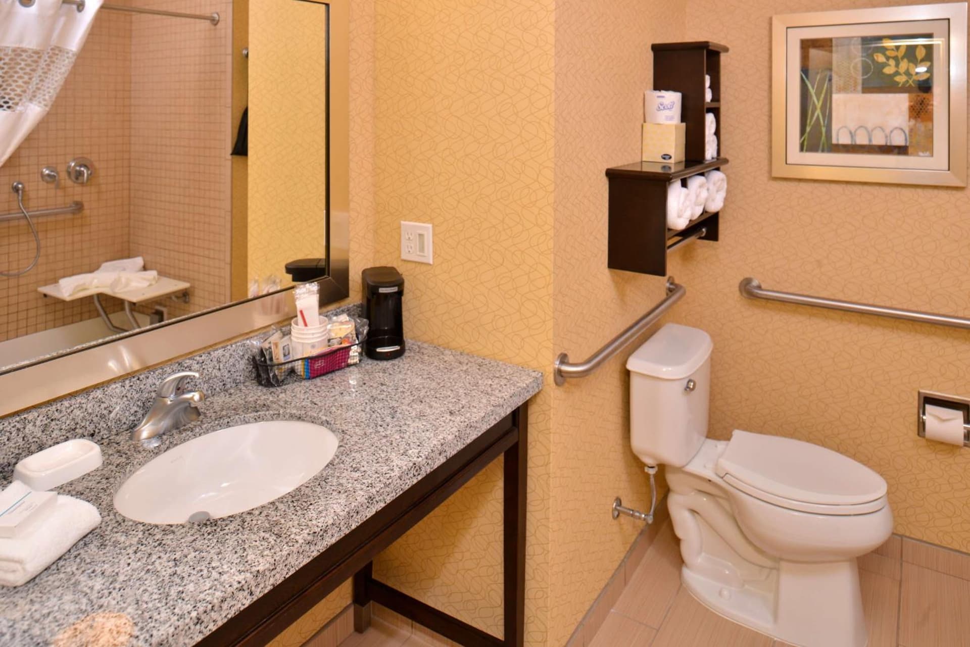 Hampton Inn Iowa City/University Area gallery photo in Iowa City, IA — image 35