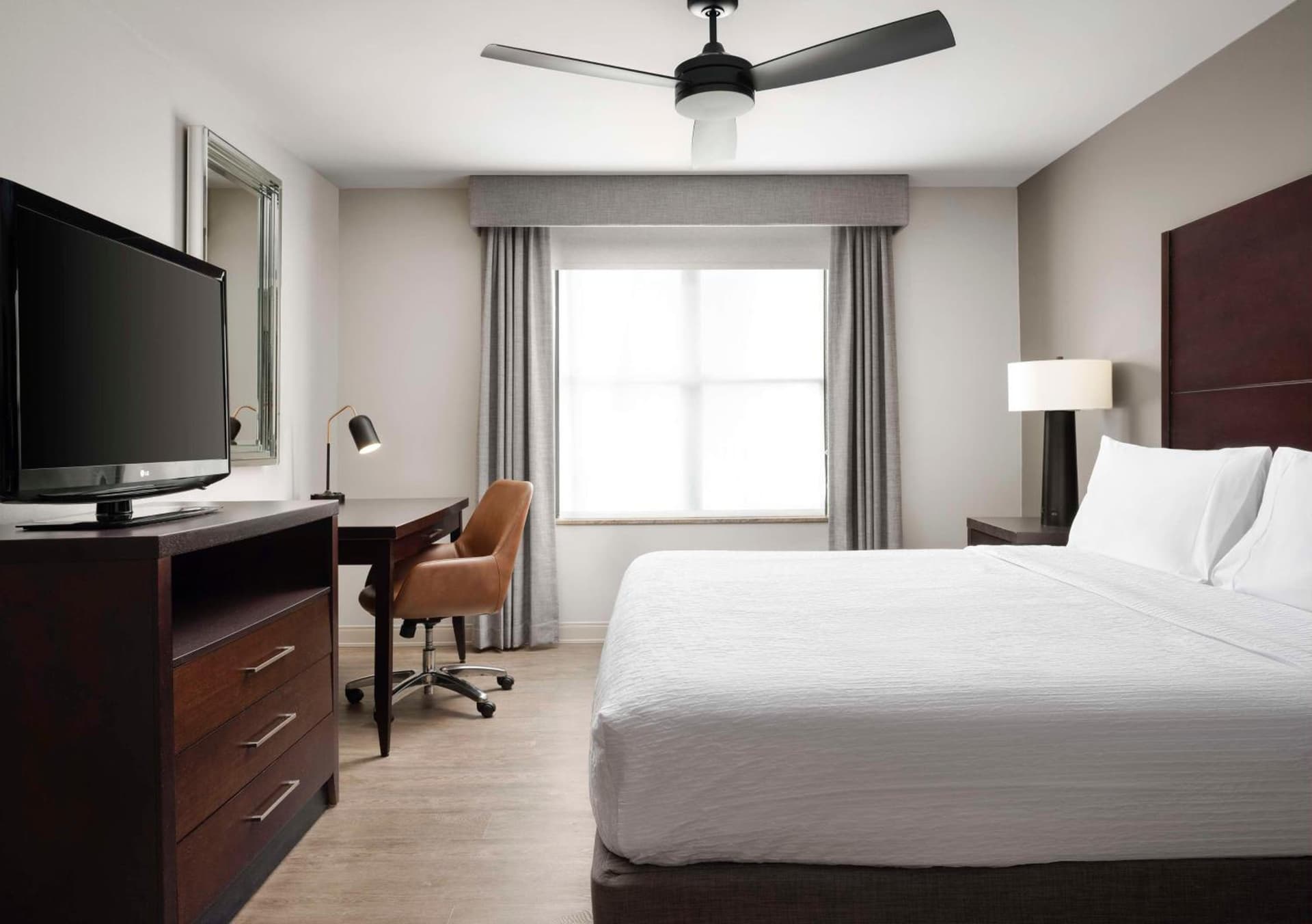 Homewood Suites by Hilton Carle Place - Garden City, NY gallery photo in Carle Place, NY — image 12