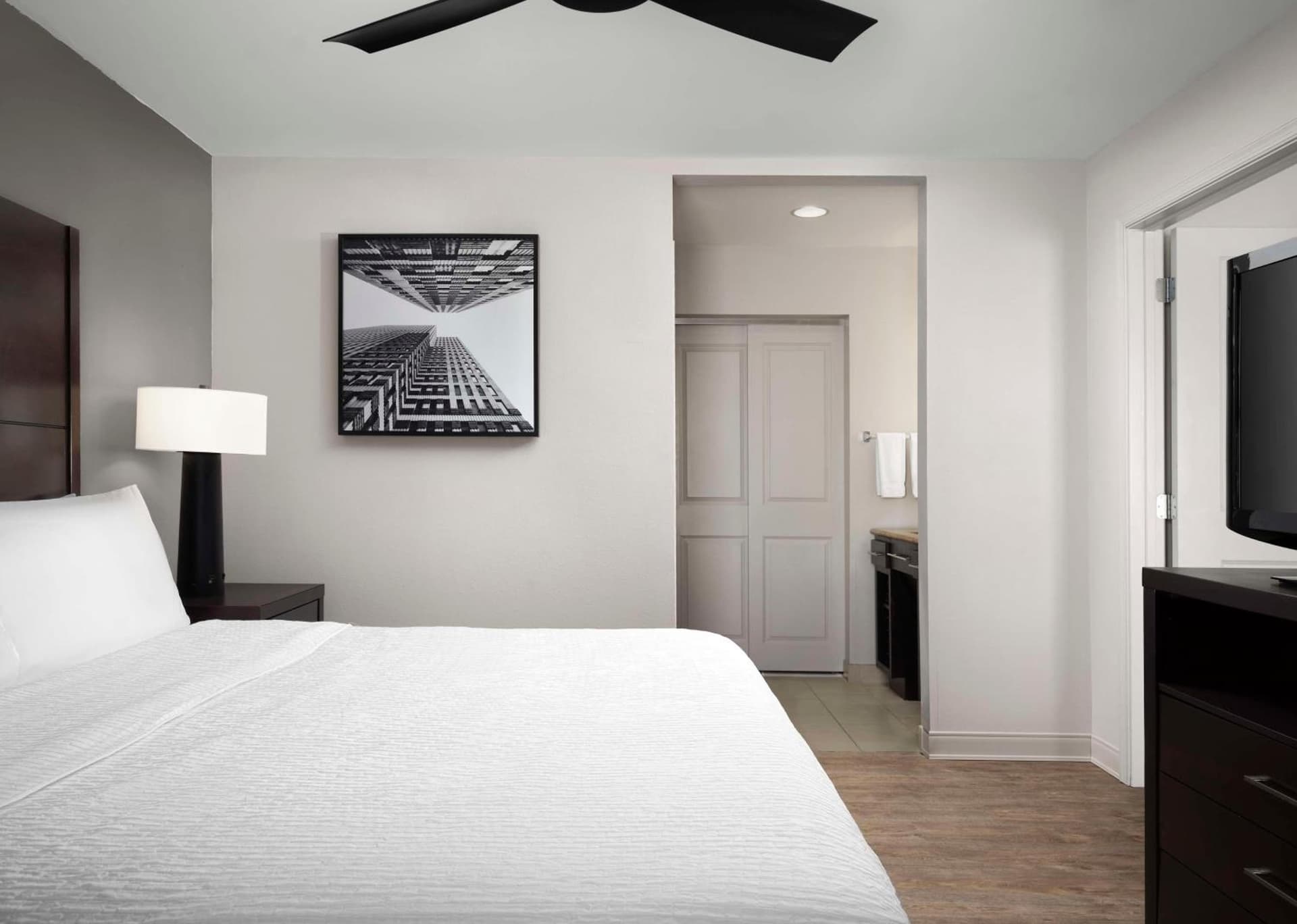 Homewood Suites by Hilton Carle Place - Garden City, NY gallery photo in Carle Place, NY — image 19