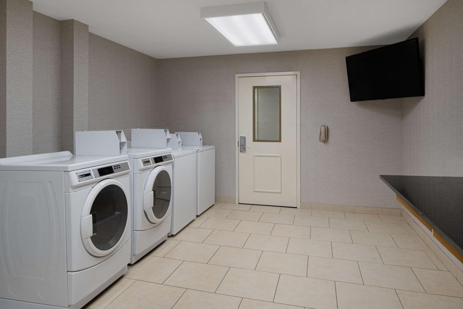 Homewood Suites by Hilton Carle Place - Garden City, NY property views in Carle Place, NY — gallery photo 3