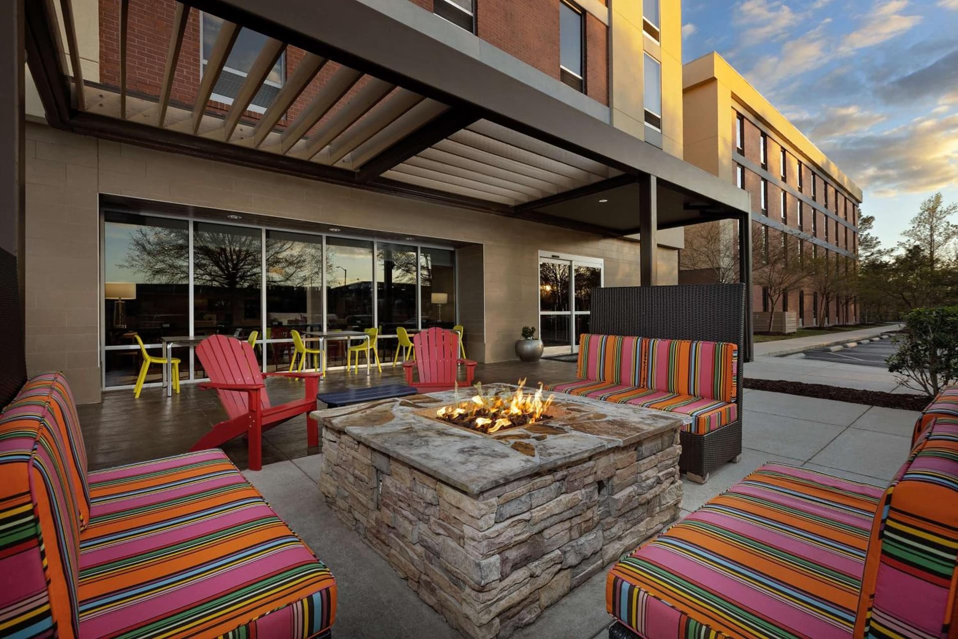 Home2 Suites by Hilton Jacksonville, NC gallery photo in Jacksonville, NC — image 11