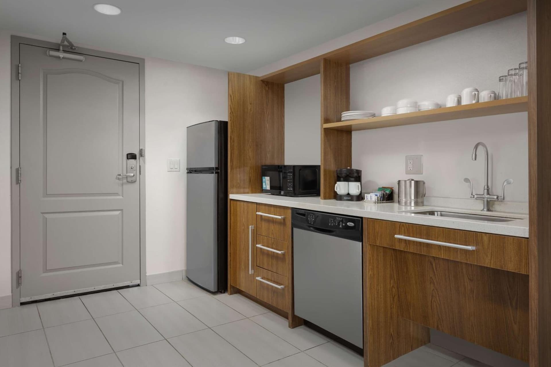 Home2 Suites by Hilton Jacksonville, NC gallery photo in Jacksonville, NC — image 4