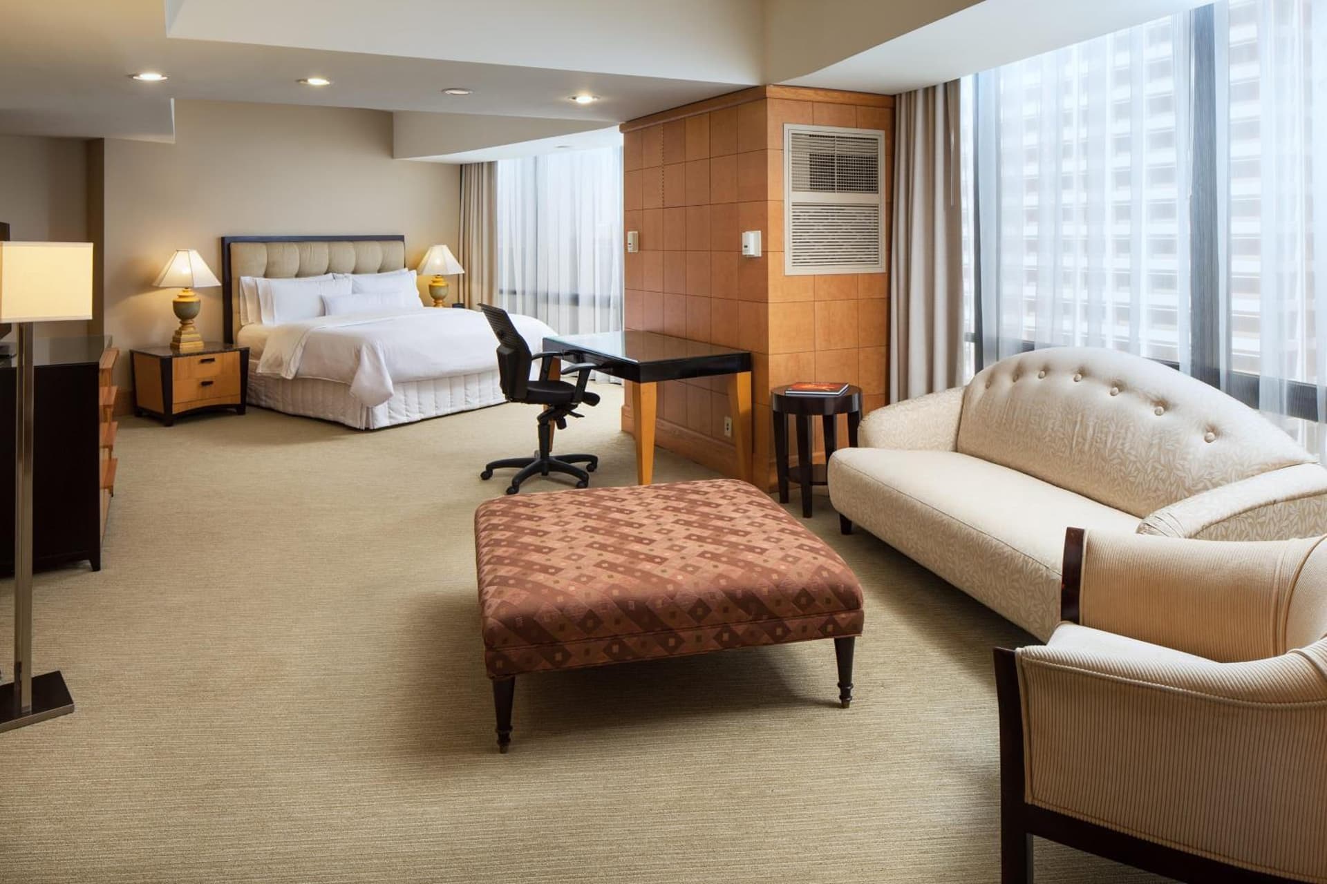 The Westin Bonaventure Hotel & Suites, Los Angeles gallery photo in Los Angeles, CA — image 24