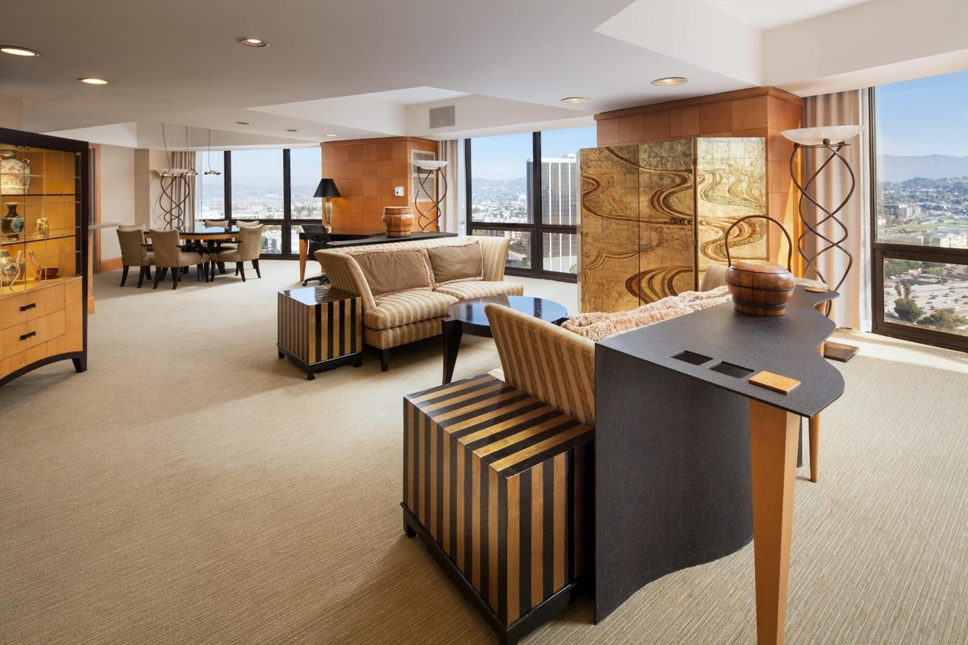 The Westin Bonaventure Hotel & Suites, Los Angeles gallery photo in Los Angeles, CA — image 55