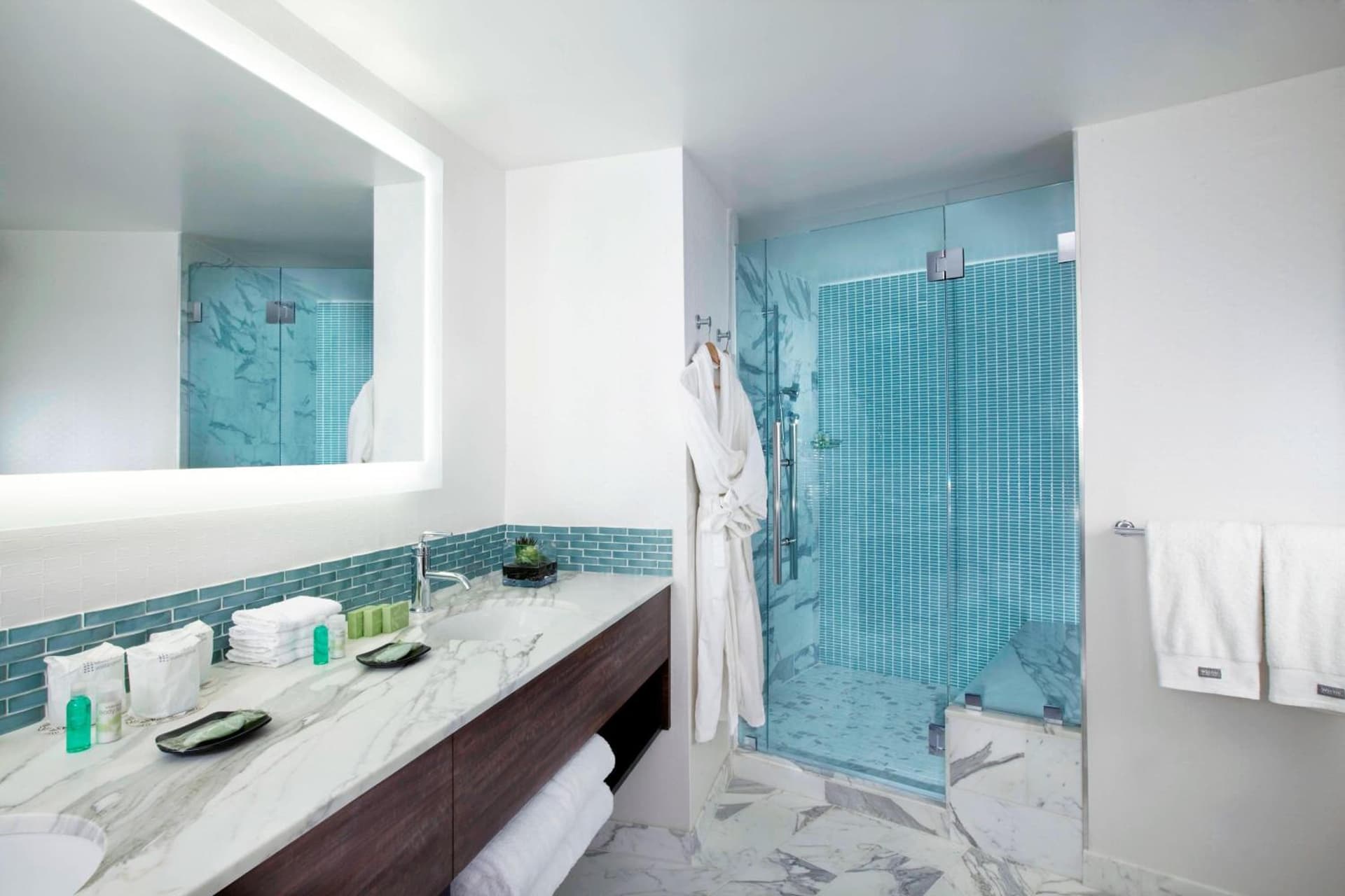 The Westin Bonaventure Hotel & Suites, Los Angeles gallery photo in Los Angeles, CA — image 31