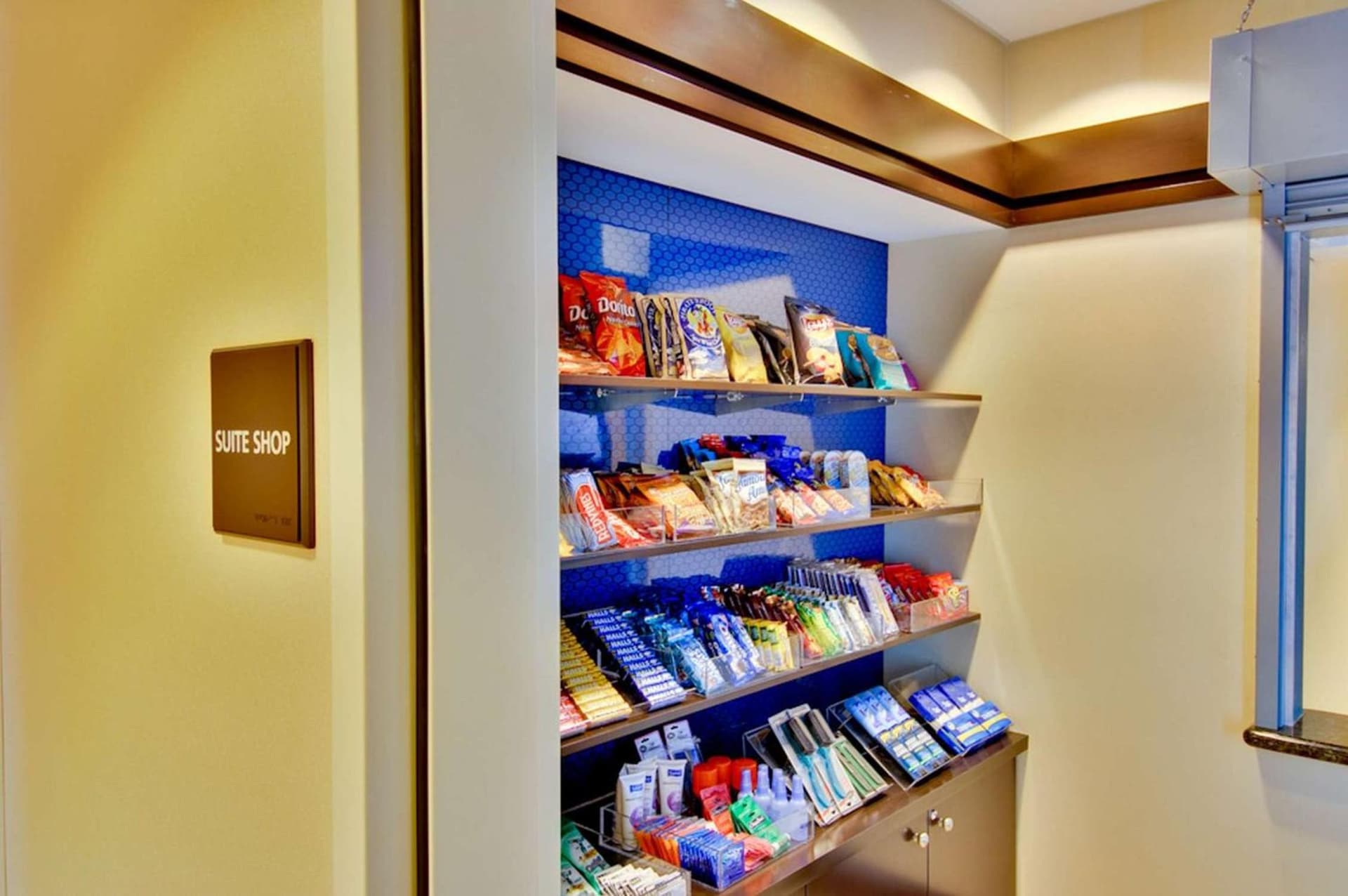 Hampton Inn & Suites Moreno Valley gallery photo in Moreno Valley, CA — image 22