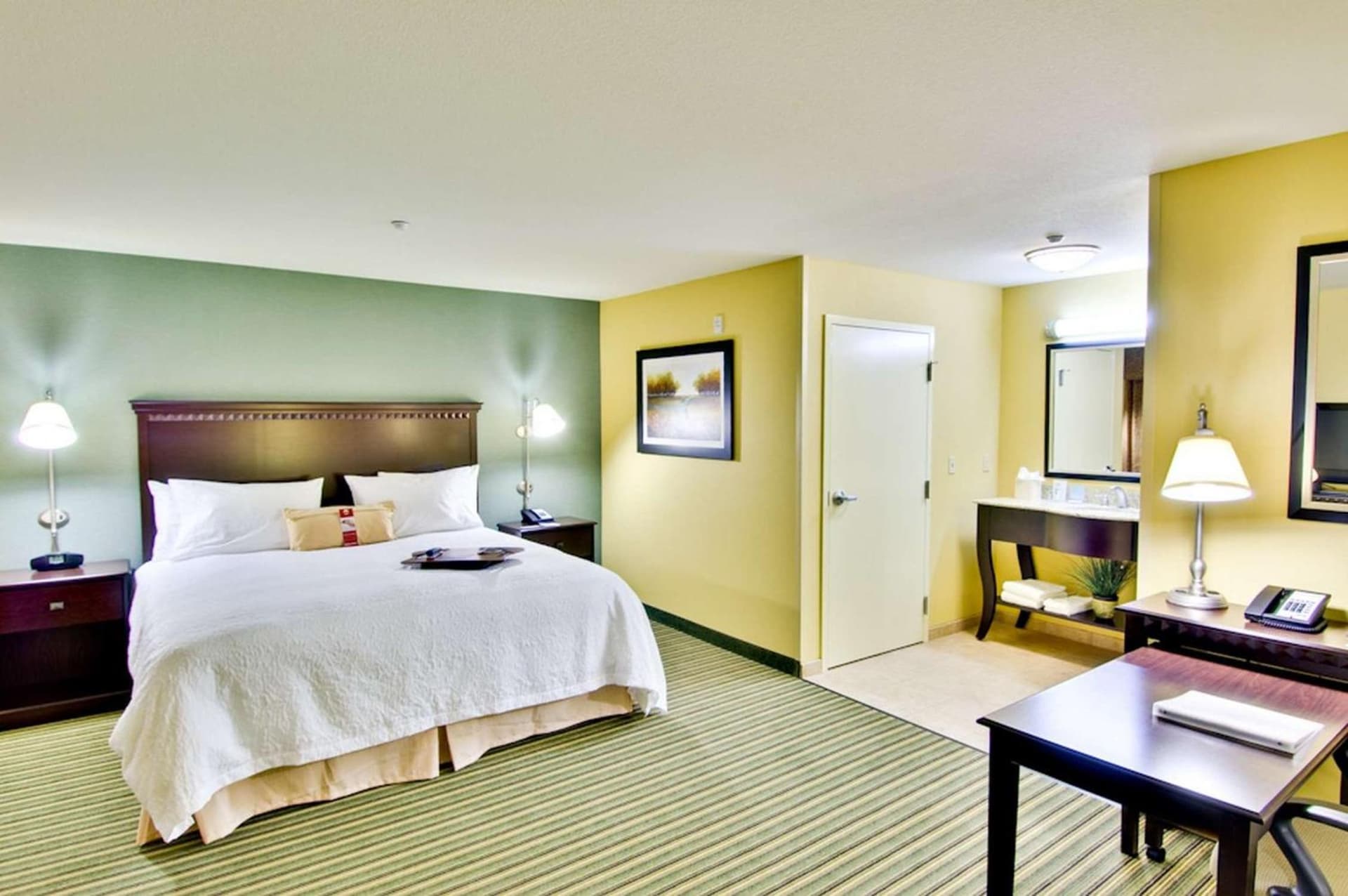 Hampton Inn & Suites Moreno Valley gallery photo in Moreno Valley, CA — image 7