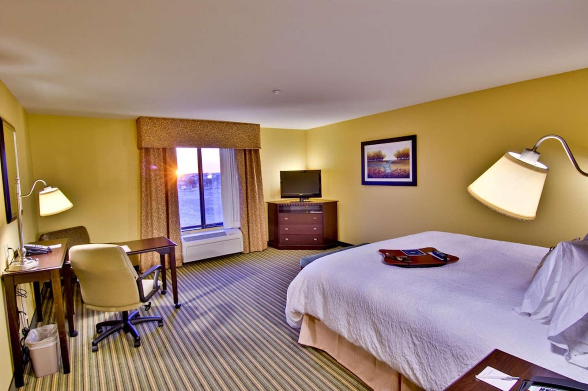 Hampton Inn & Suites Moreno Valley gallery photo in Moreno Valley, CA — image 43