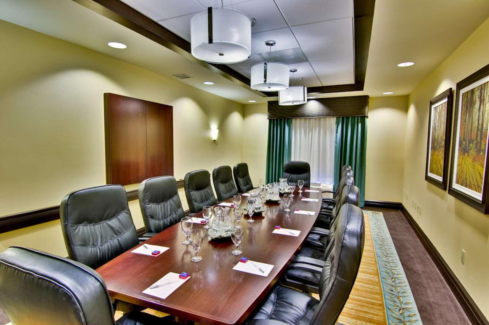 Hampton Inn & Suites Moreno Valley gallery photo in Moreno Valley, CA — image 35