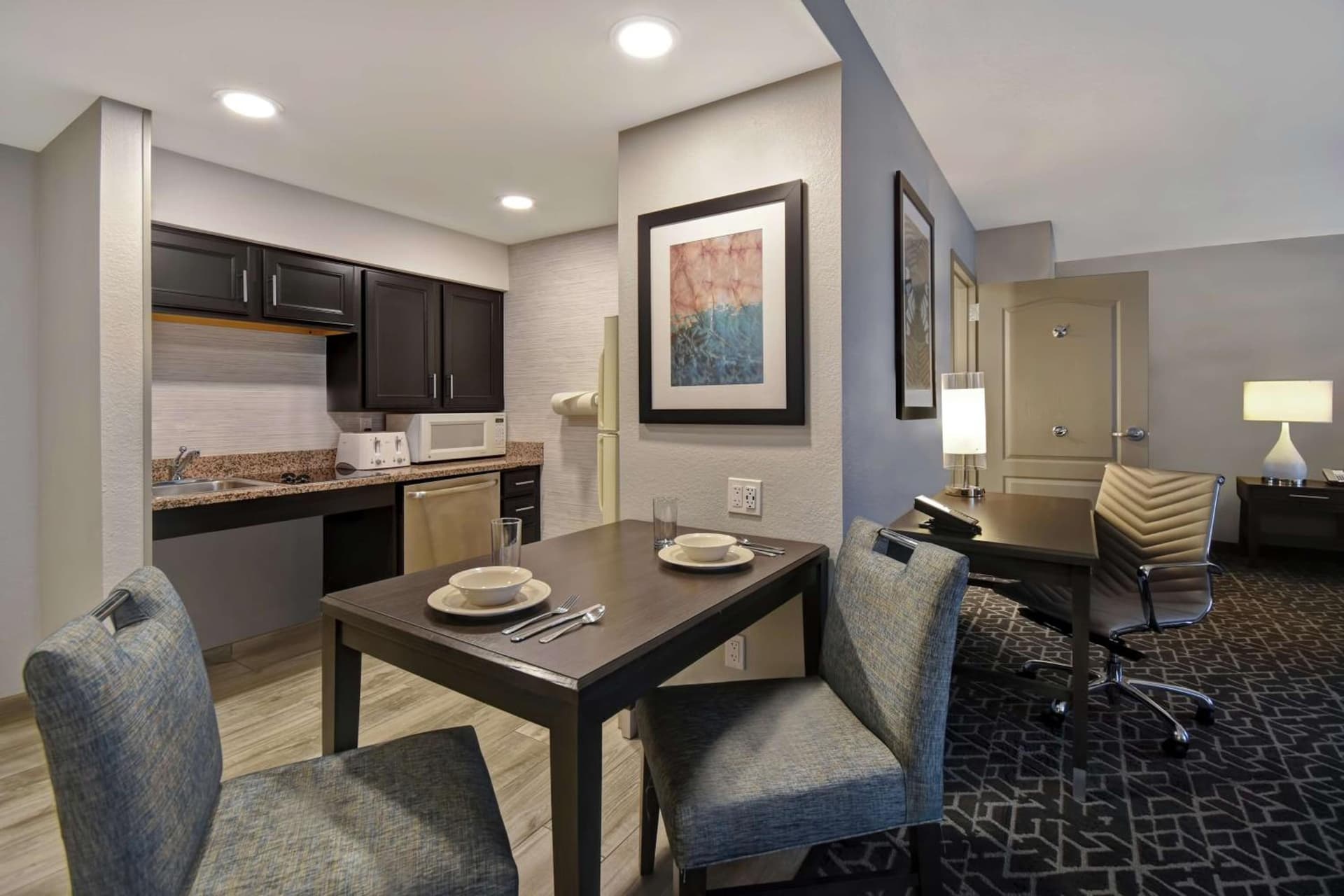 Homewood Suites by Hilton Edgewater-NYC Area gallery photo in Edgewater, NJ — image 39
