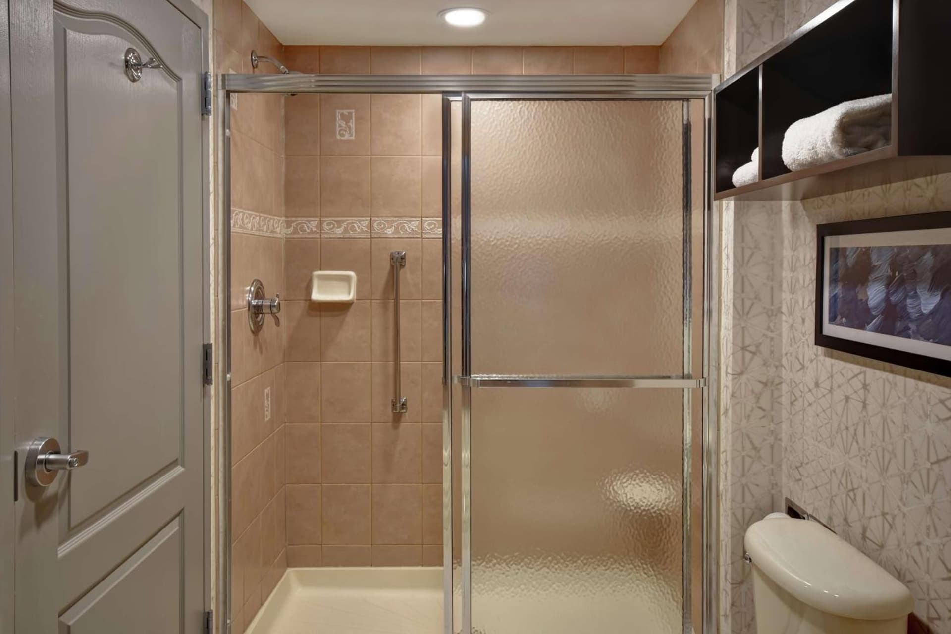 Homewood Suites by Hilton Edgewater-NYC Area interior in Edgewater, NJ — gallery photo 2