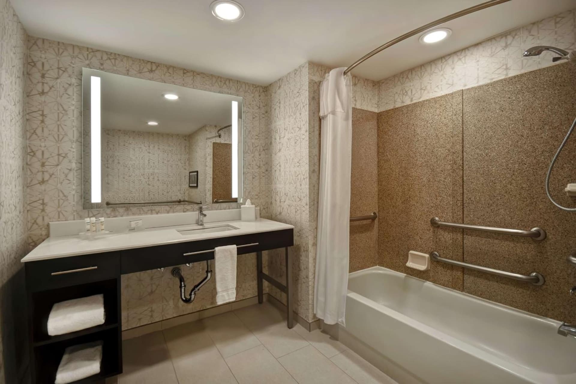Homewood Suites by Hilton Edgewater-NYC Area gallery photo in Edgewater, NJ — image 40