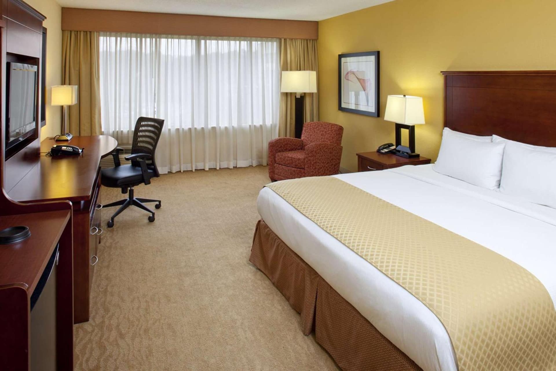 DoubleTree by Hilton Fayetteville gallery photo in Fayetteville, NC — image 12