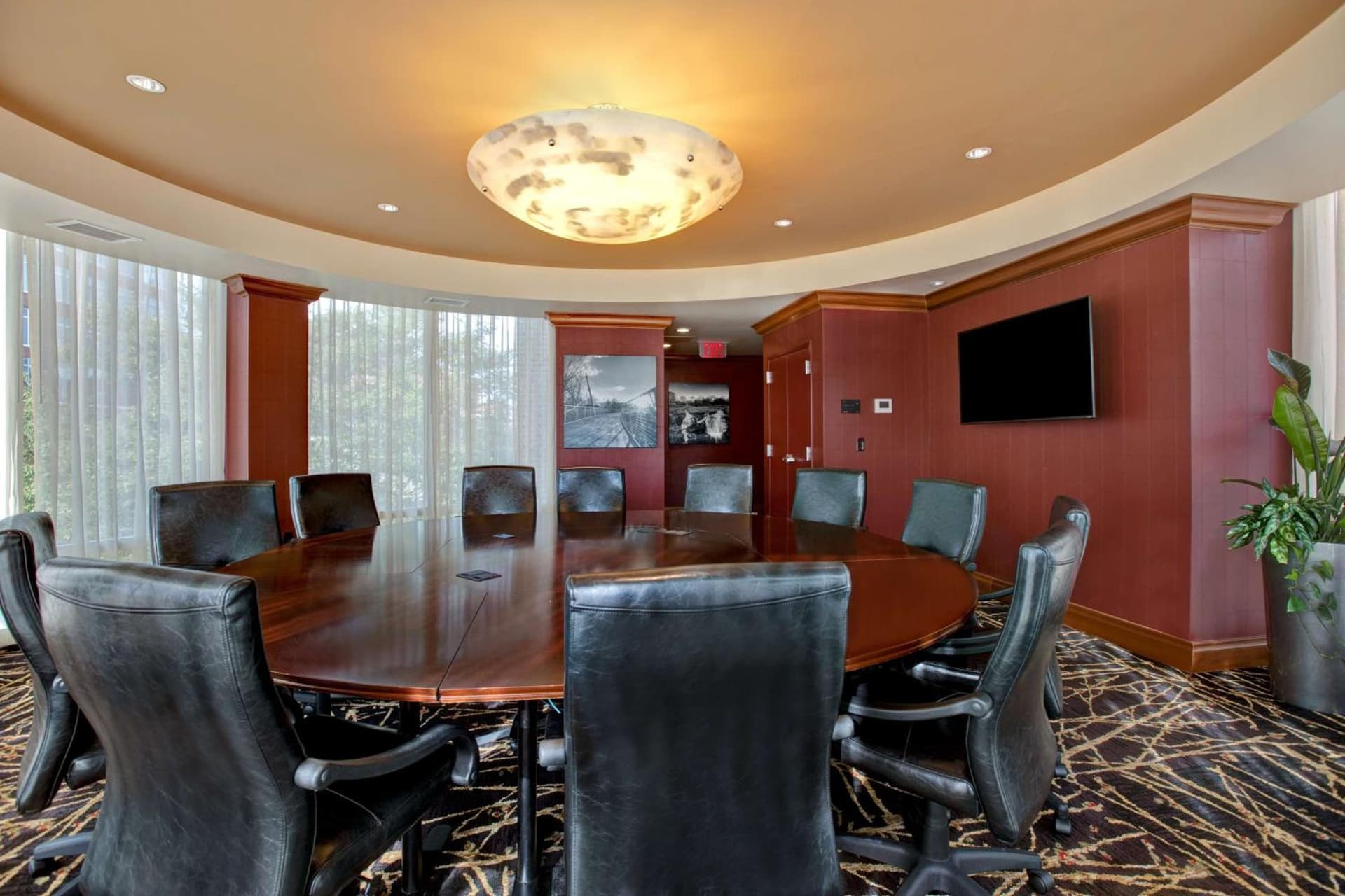 Hampton Inn & Suites Greenville-Downtown-Riverplace gallery photo in Greenville, SC — image 29