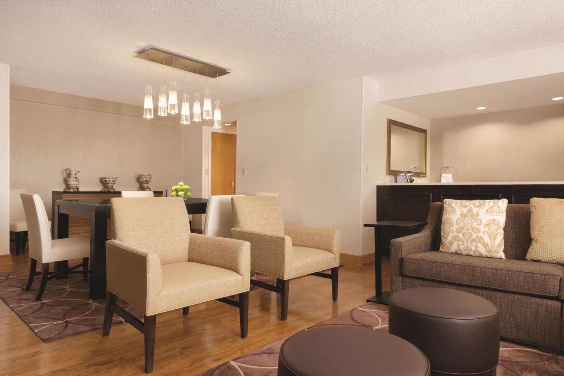 Embassy Suites Greenville Golf Resort & Conference Center gallery photo in Greenville, SC — image 11
