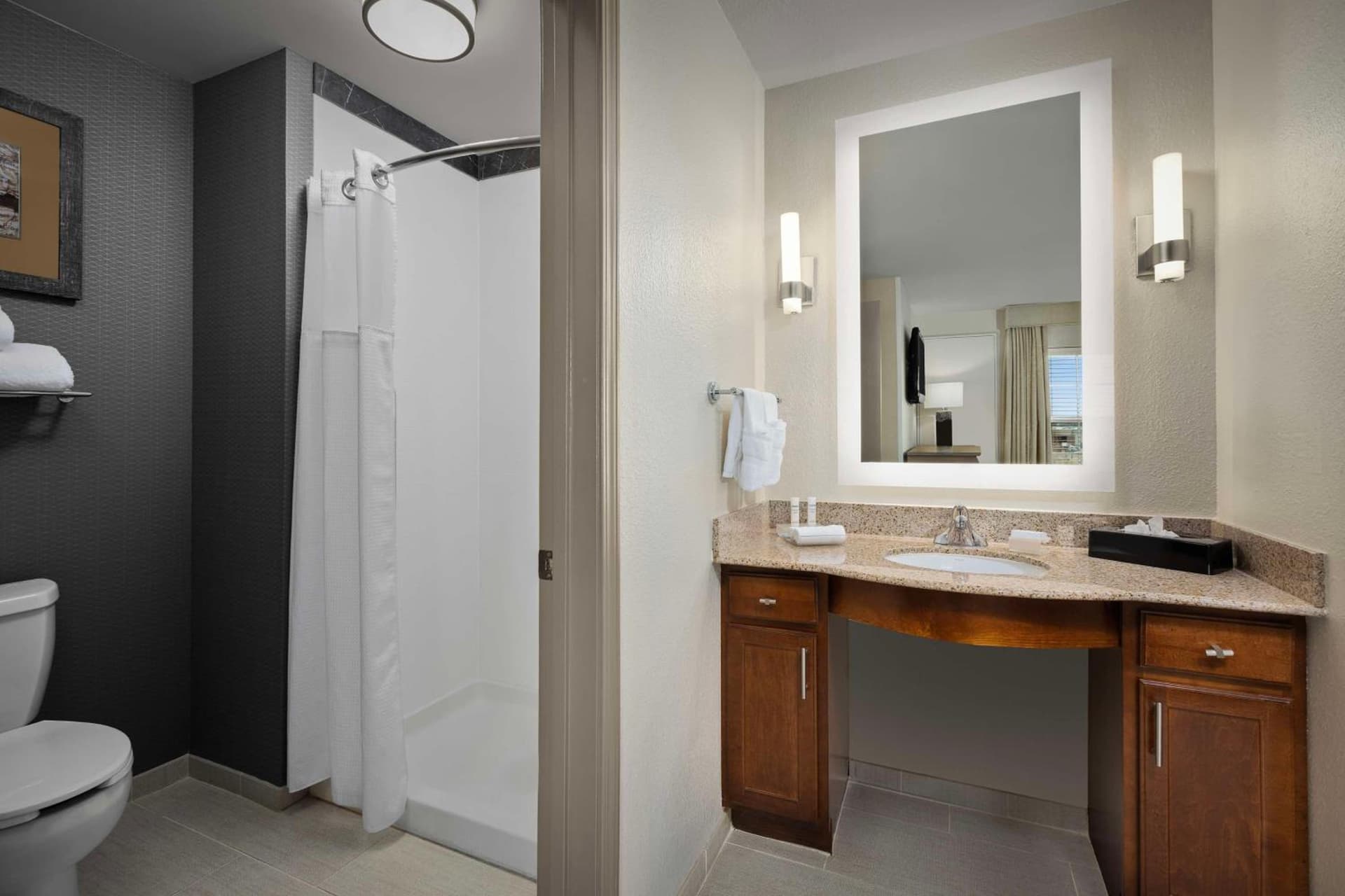 Homewood Suites by Hilton at The Waterfront gallery photo in Wichita, KS — image 14