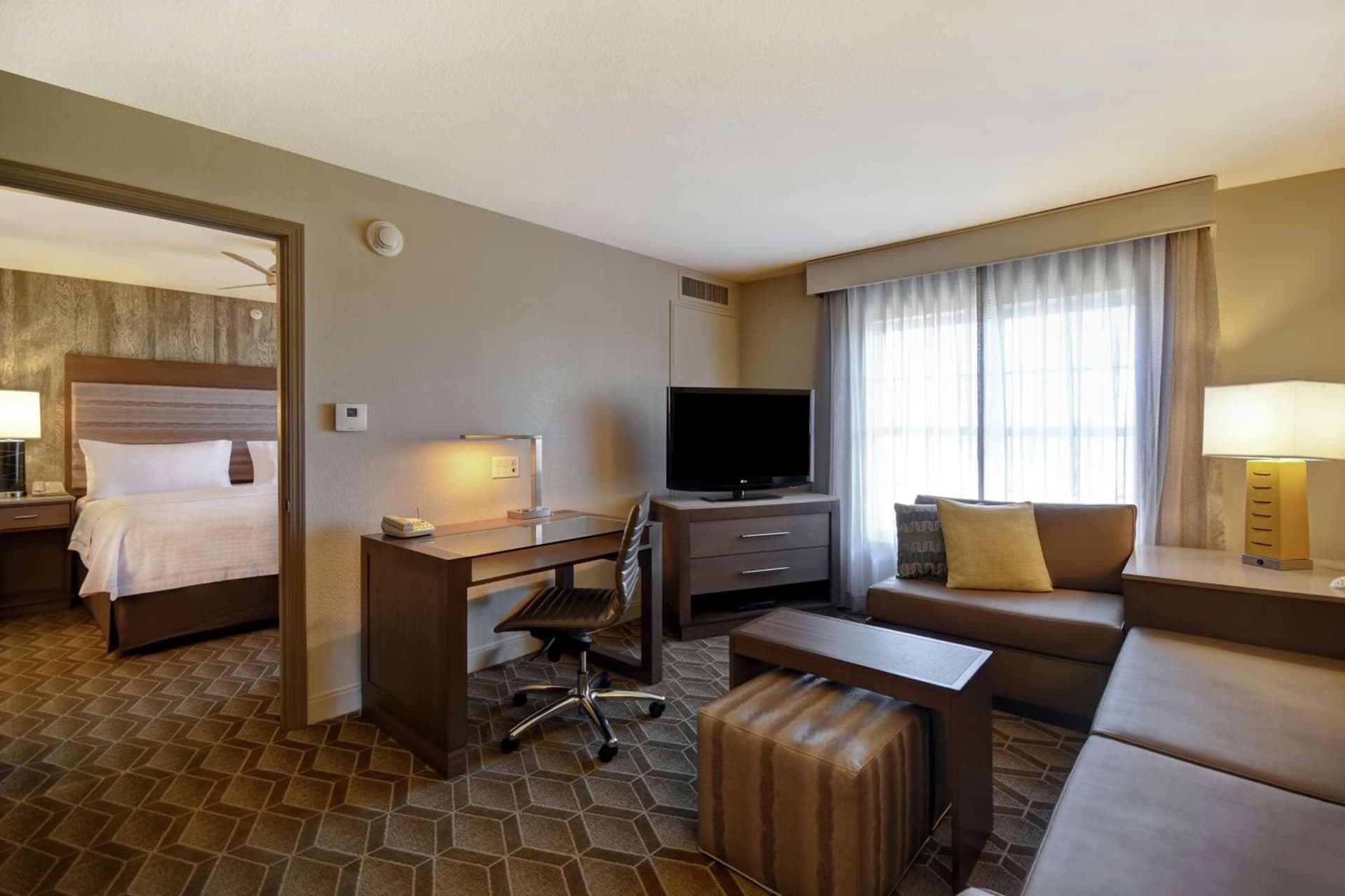 Homewood Suites by Hilton at The Waterfront gallery photo in Wichita, KS — image 33