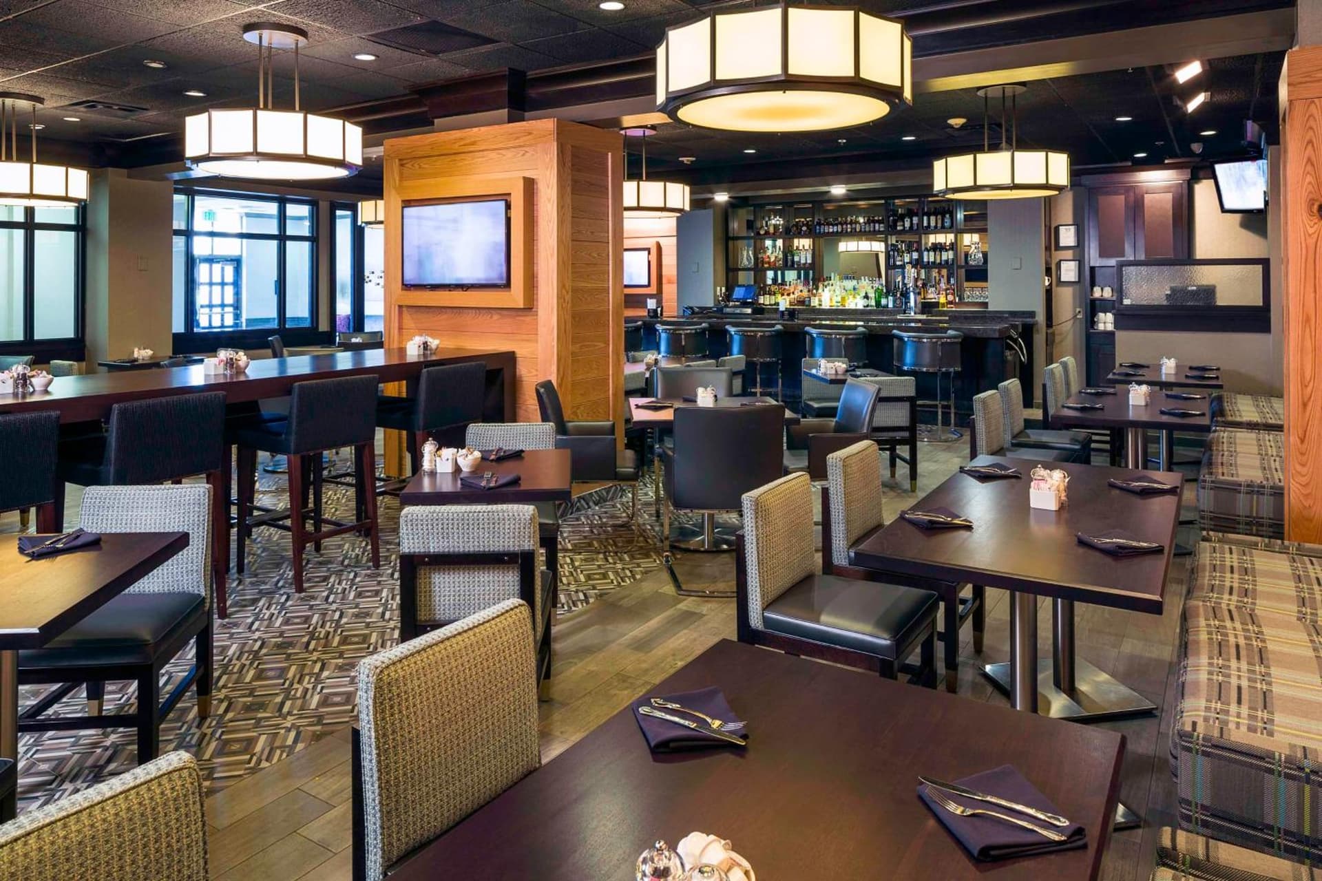 DoubleTree by Hilton Hotel Wilmington gallery photo in Wilmington, DE — image 7