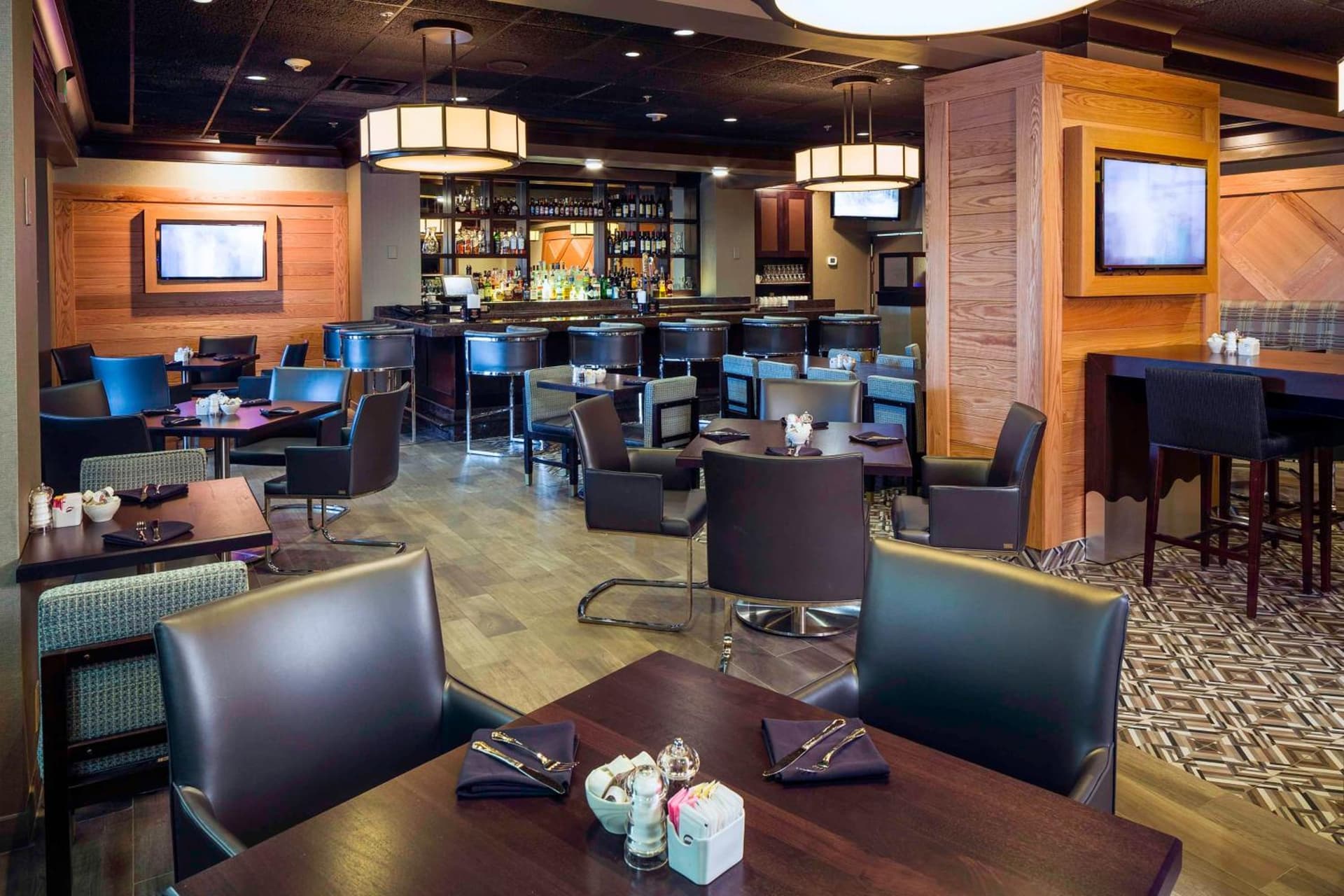 DoubleTree by Hilton Hotel Wilmington gallery photo in Wilmington, DE — image 22