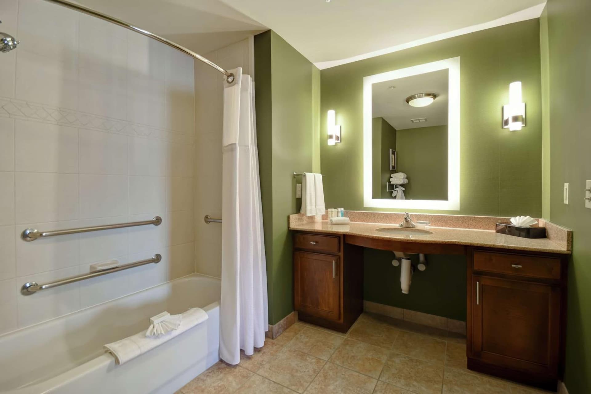 Homewood Suites by Hilton at The Waterfront gallery photo in Wichita, KS — image 8