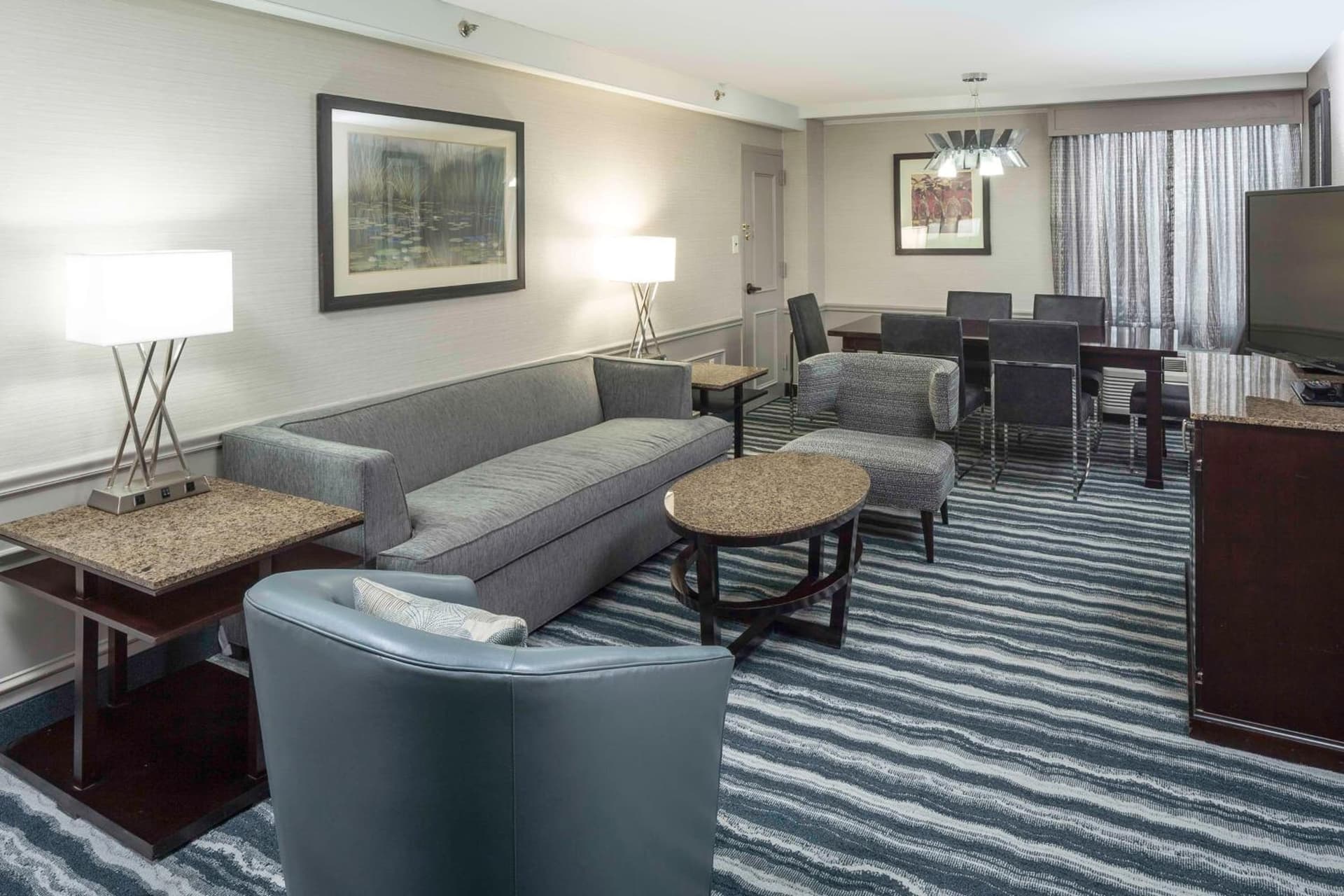 DoubleTree by Hilton Hotel Wilmington gallery photo in Wilmington, DE — image 32