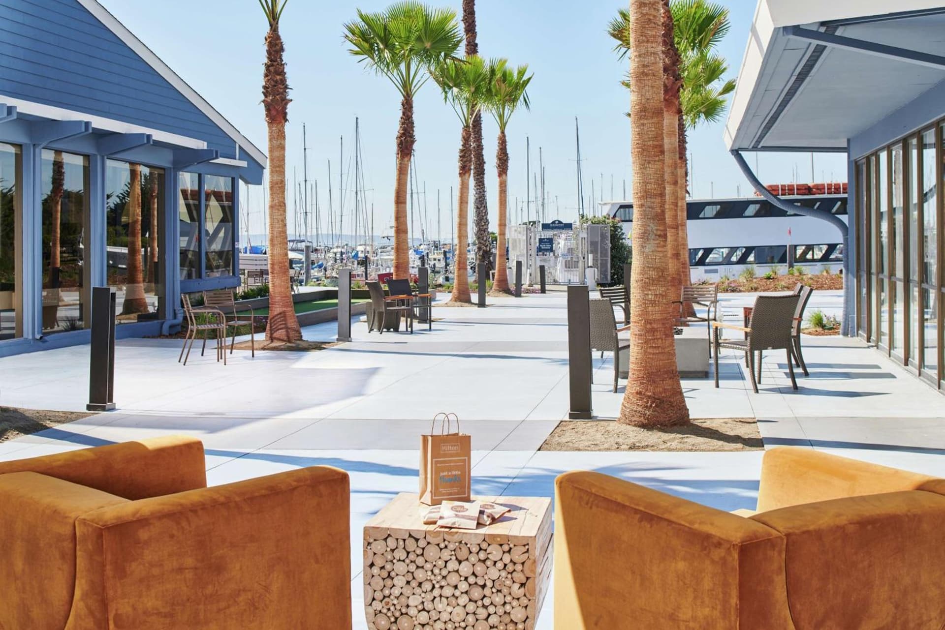 DoubleTree by Hilton Hotel Berkeley Marina gallery photo in Berkeley, CA — image 65