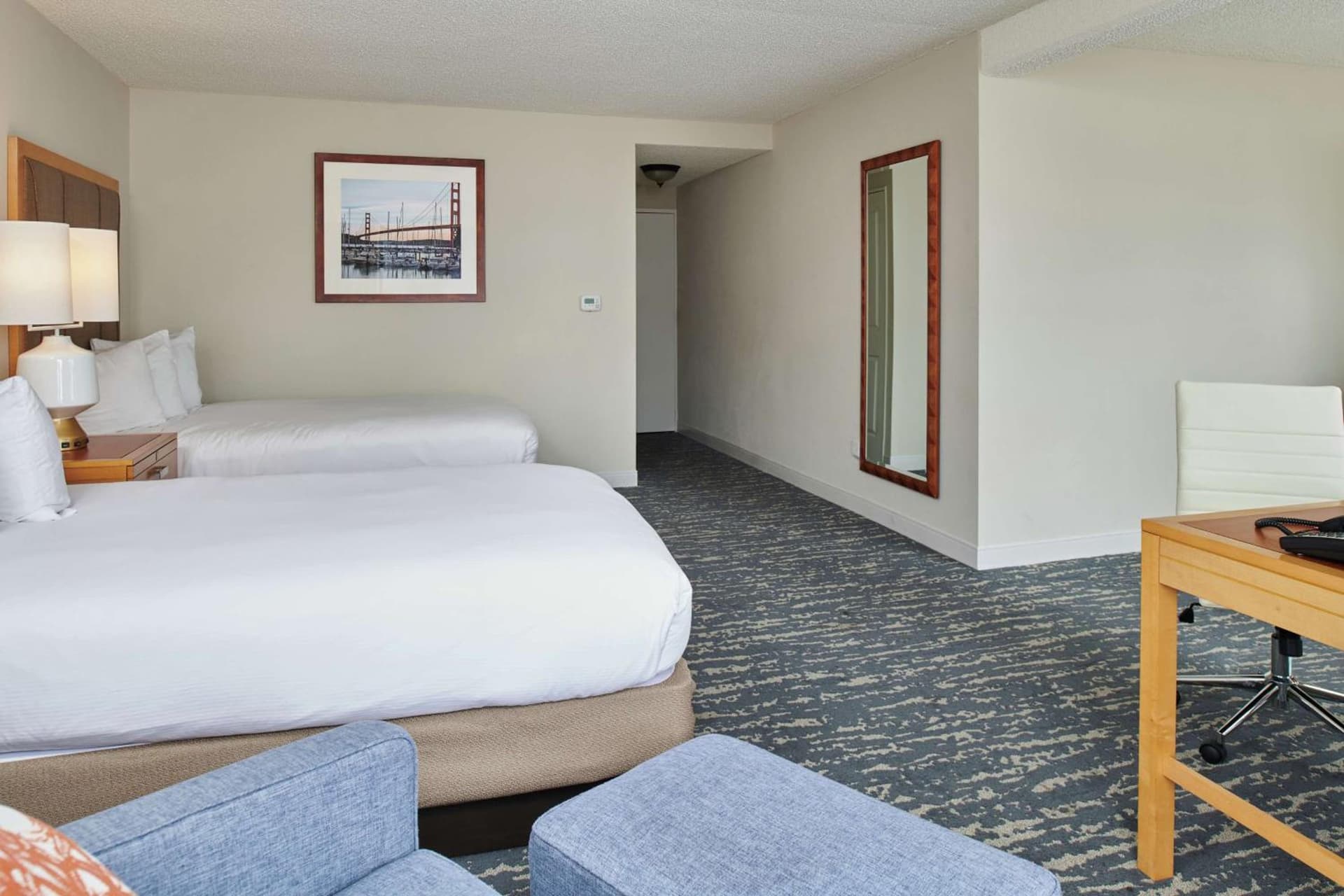 DoubleTree by Hilton Hotel Berkeley Marina gallery photo in Berkeley, CA — image 42