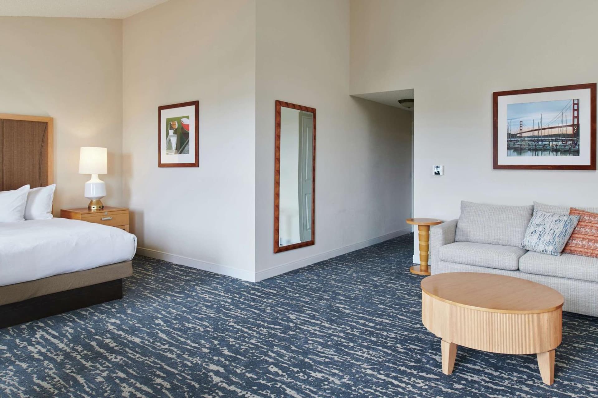 DoubleTree by Hilton Hotel Berkeley Marina gallery photo in Berkeley, CA — image 64