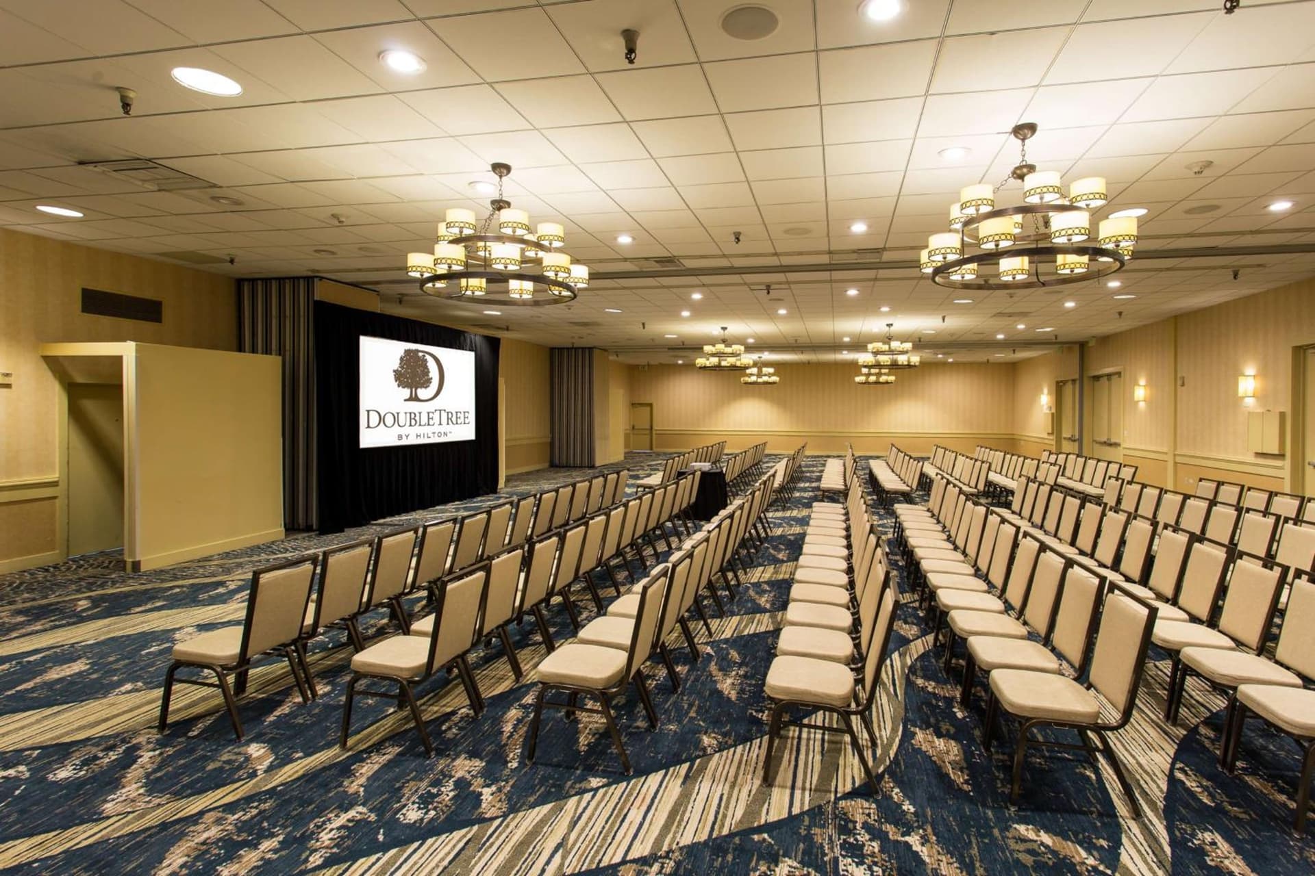 DoubleTree by Hilton Hotel Berkeley Marina gallery photo in Berkeley, CA — image 40