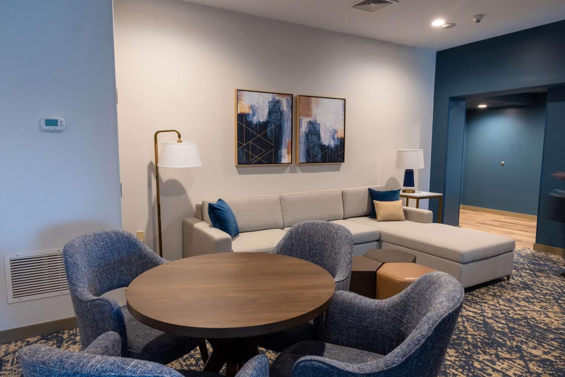 DoubleTree by Hilton Tinton Falls-Eatontown gallery photo in Tinton Falls, NJ — image 32