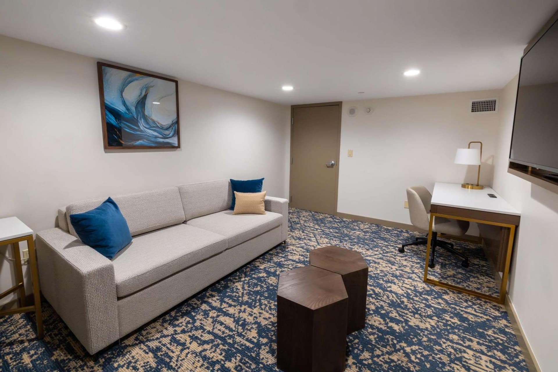 DoubleTree by Hilton Tinton Falls-Eatontown gallery photo in Tinton Falls, NJ — image 98